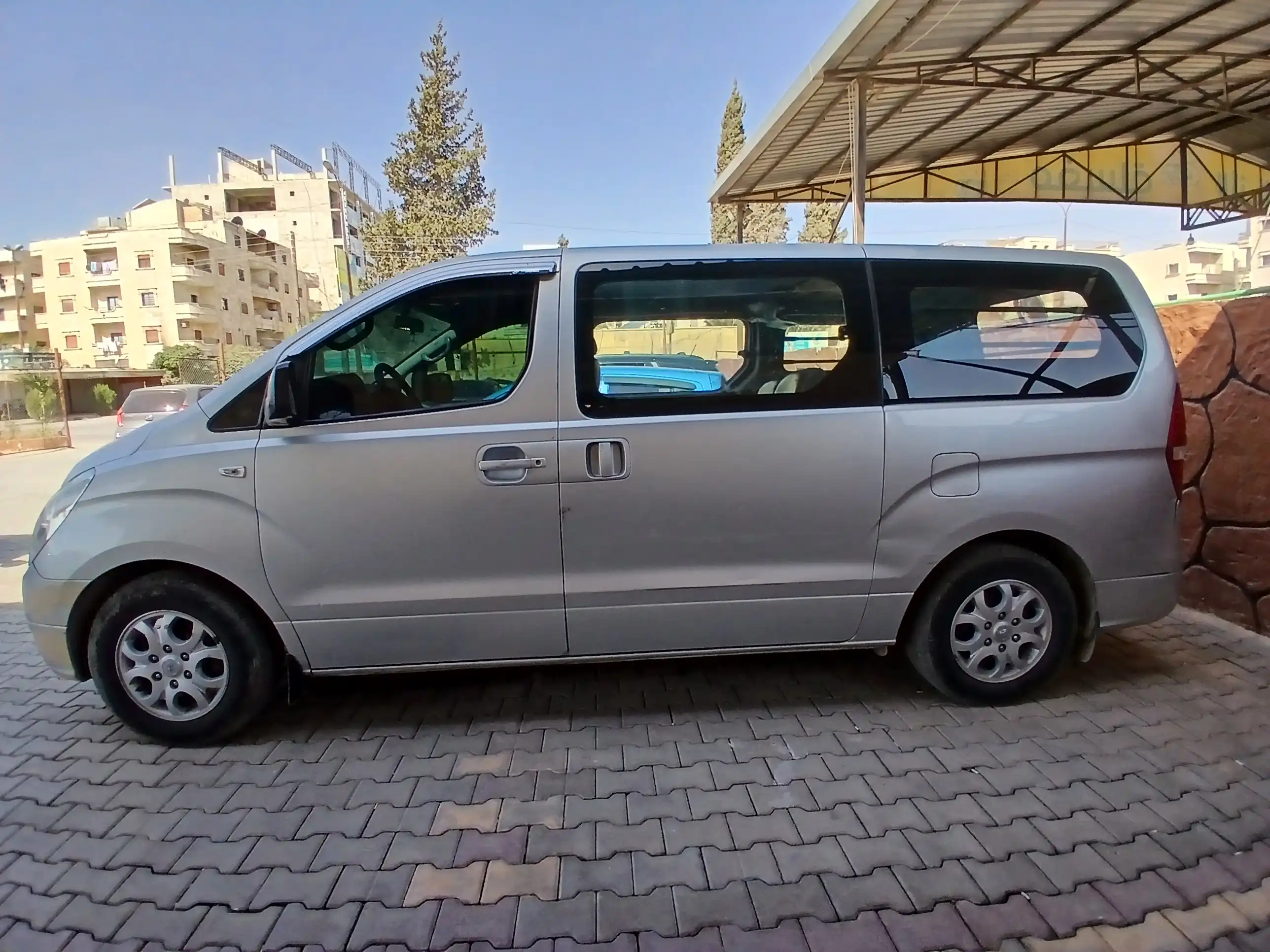 kilometrage car sale hyundai grand starex cvx van used 2010 aleppo bm image