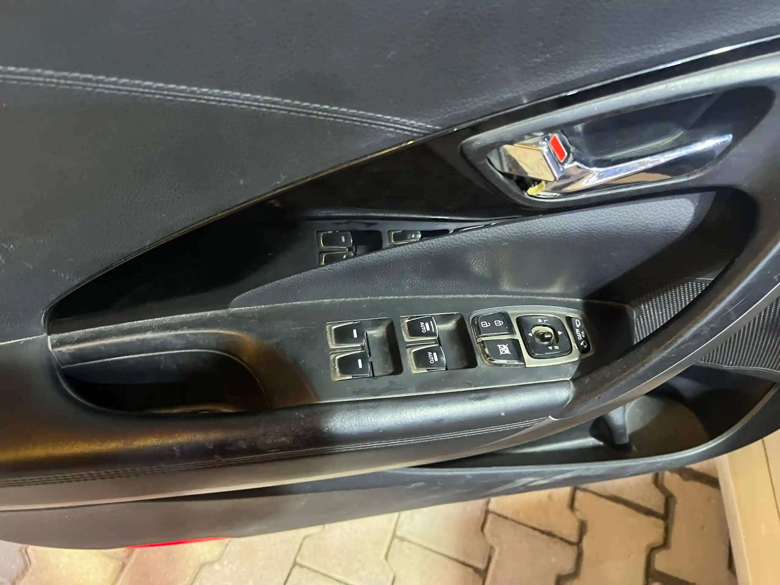 kilometrage car sale hyundai grandeur hg240 sedan used 2013 aleppo wa image