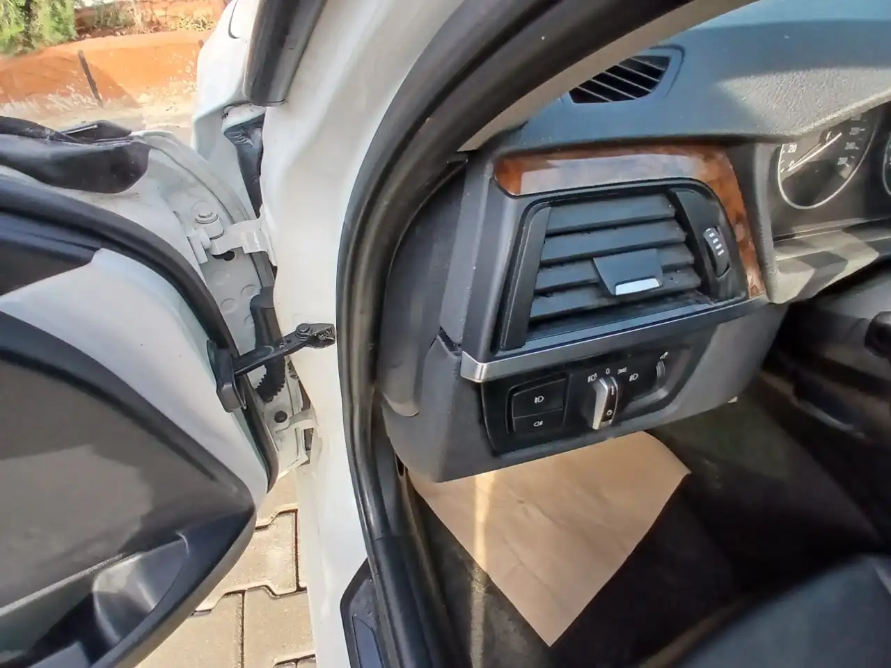 kilometrage car sale bmw 3 series 320 sedan used 2014 aleppo mq image