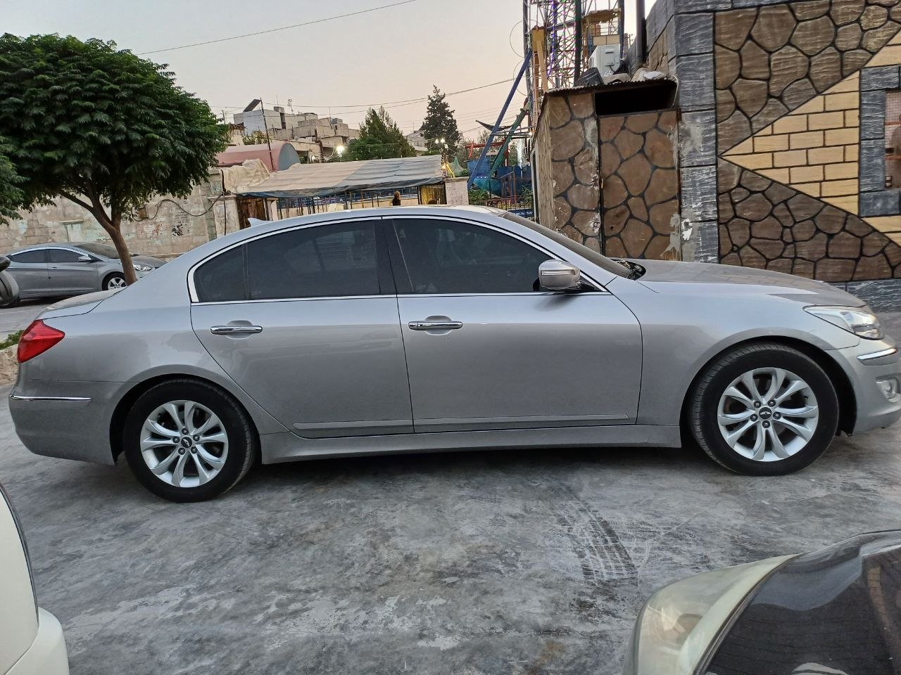 kilometrage car sale genesis bh 330 sedan new 2012 aleppo ma image