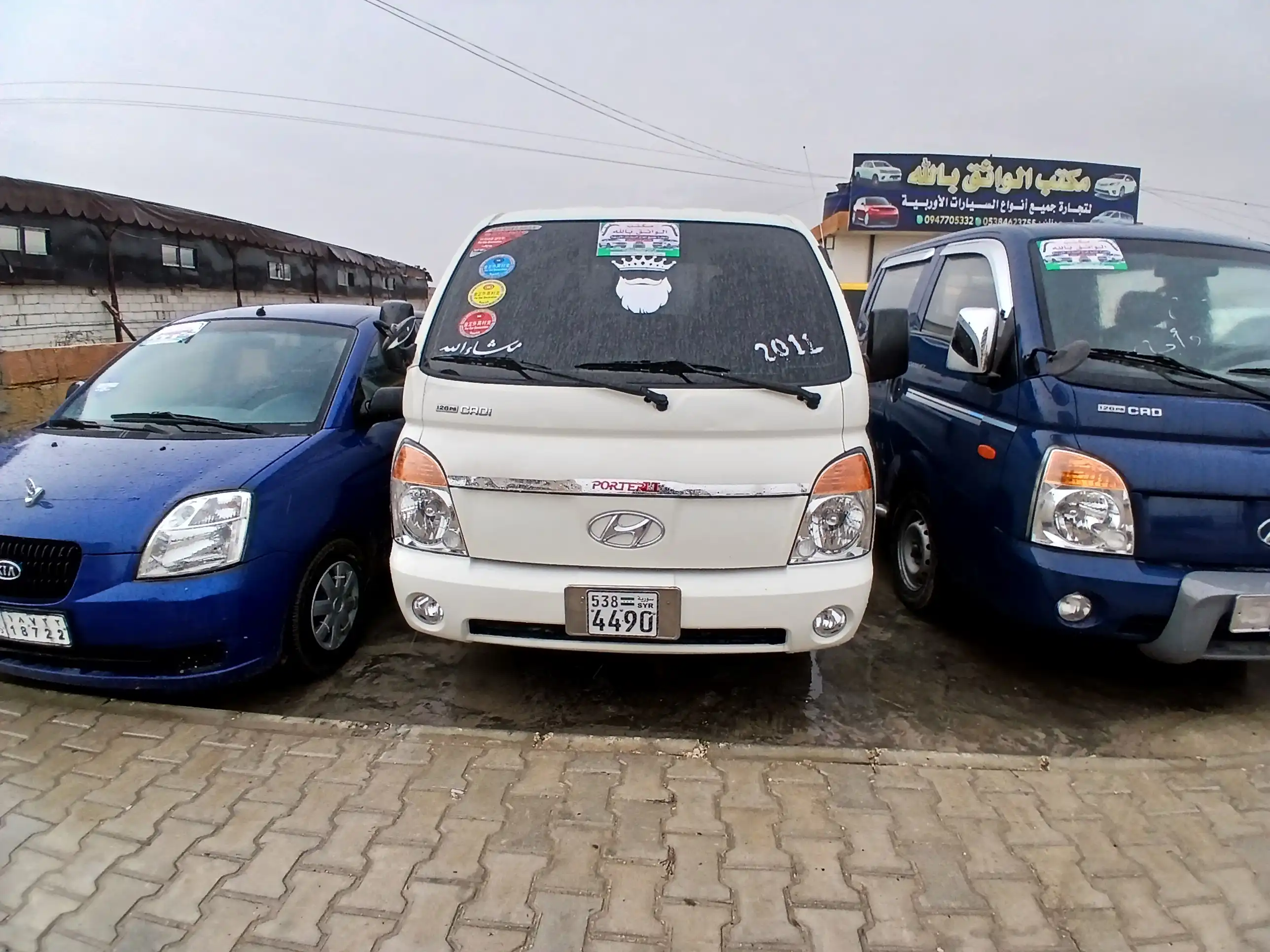 kilometrage car sale hyundai porter ii 2 crdi cargo truck used 2011 aleppo xv image