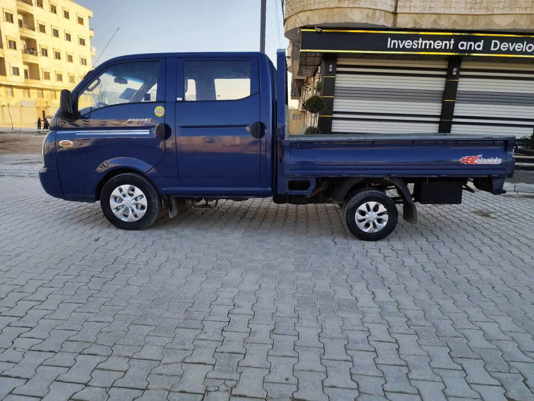 kilometrage car sale hyundai porter ii 2 crdi cargo truck used 2009 aleppo tk image
