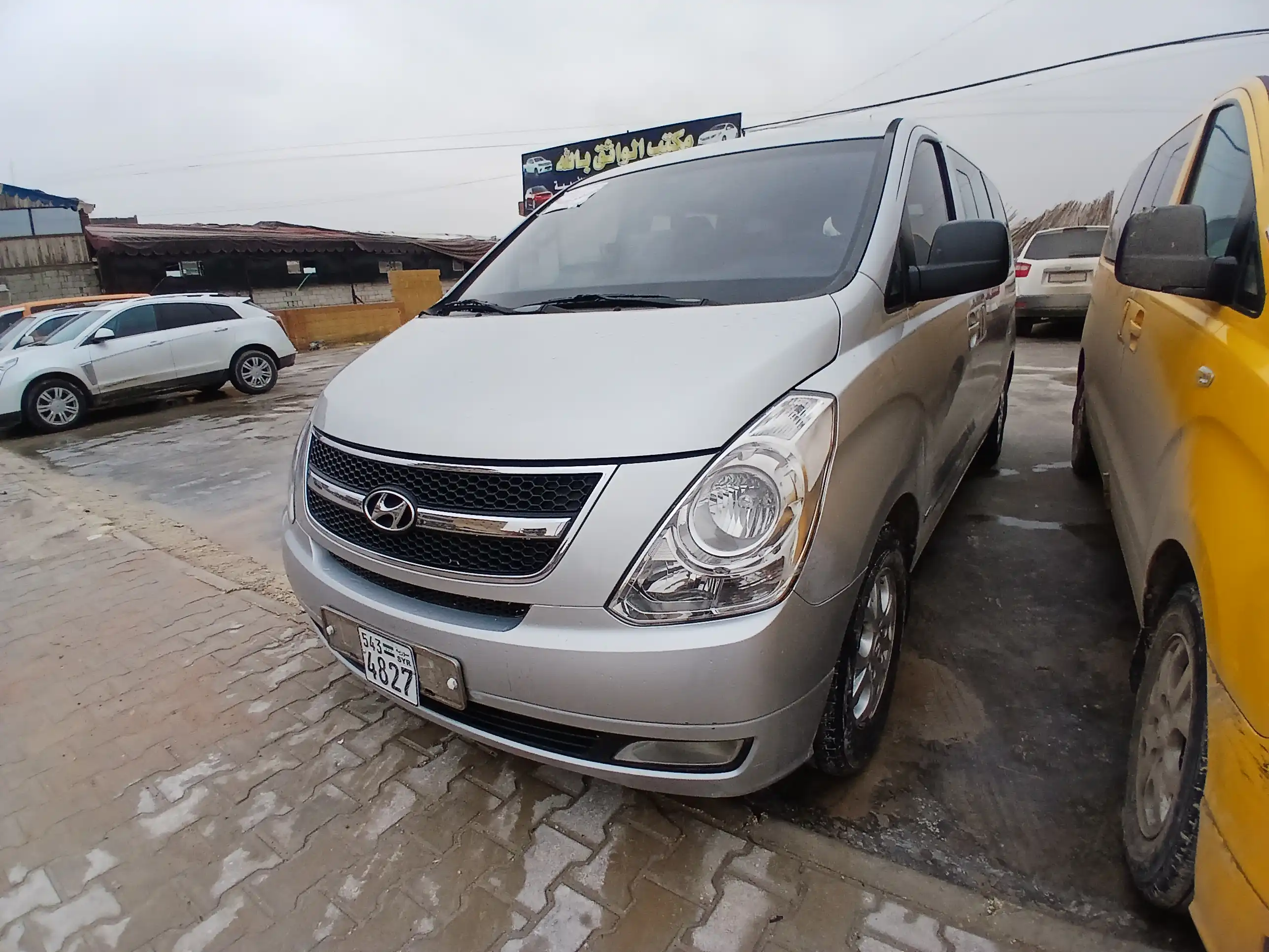 kilometrage car sale hyundai grand starex cvx van used 2009 aleppo tg image