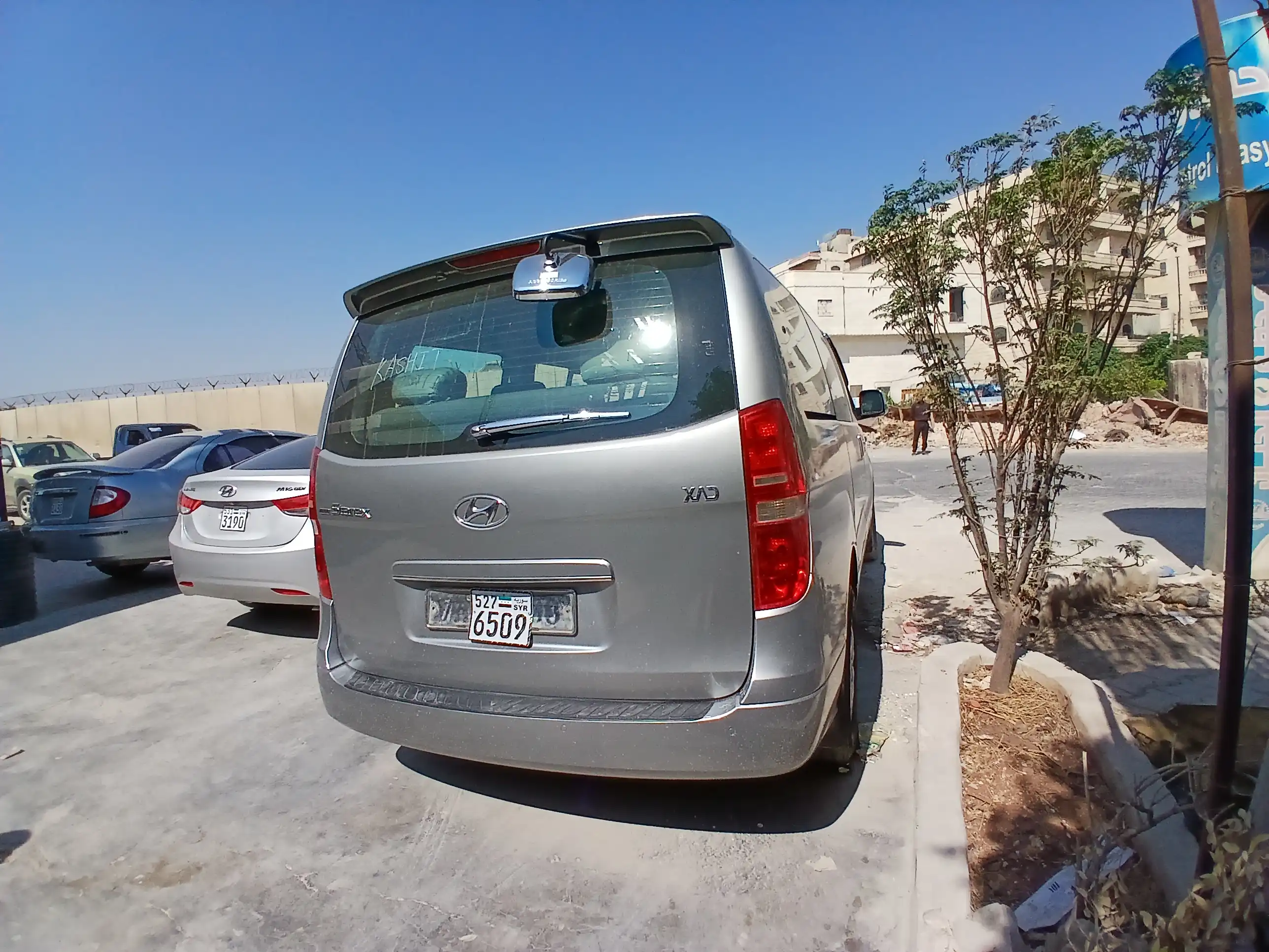 kilometrage car sale hyundai grand starex cvx van used 2011 aleppo bu image
