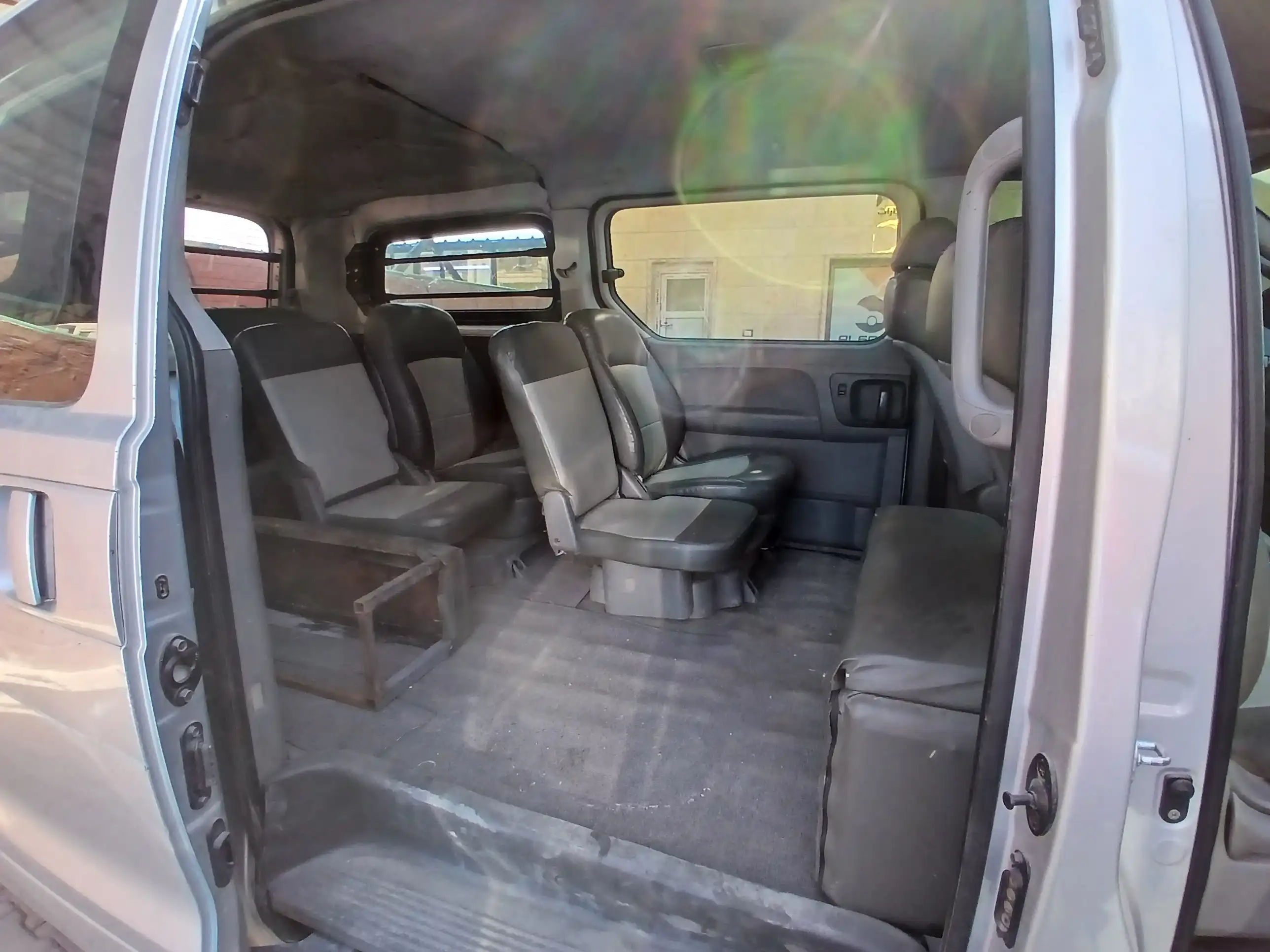 kilometrage car sale hyundai grand starex cvx van used 2010 aleppo bm image