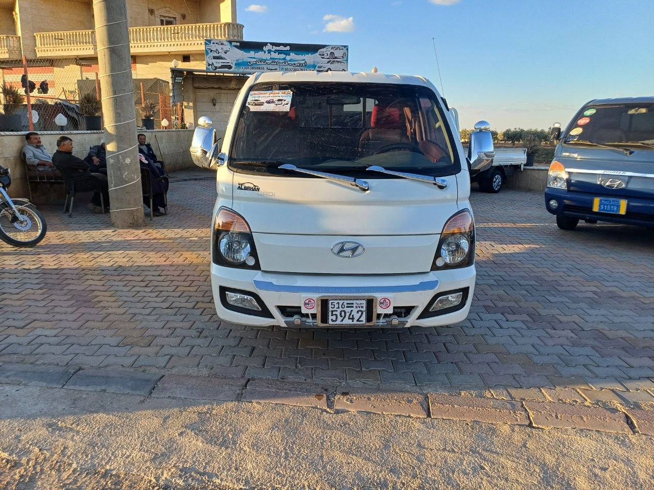 kilometrage car sale hyundai porter 2 crdi cargo truck used 2015 aleppo oq image