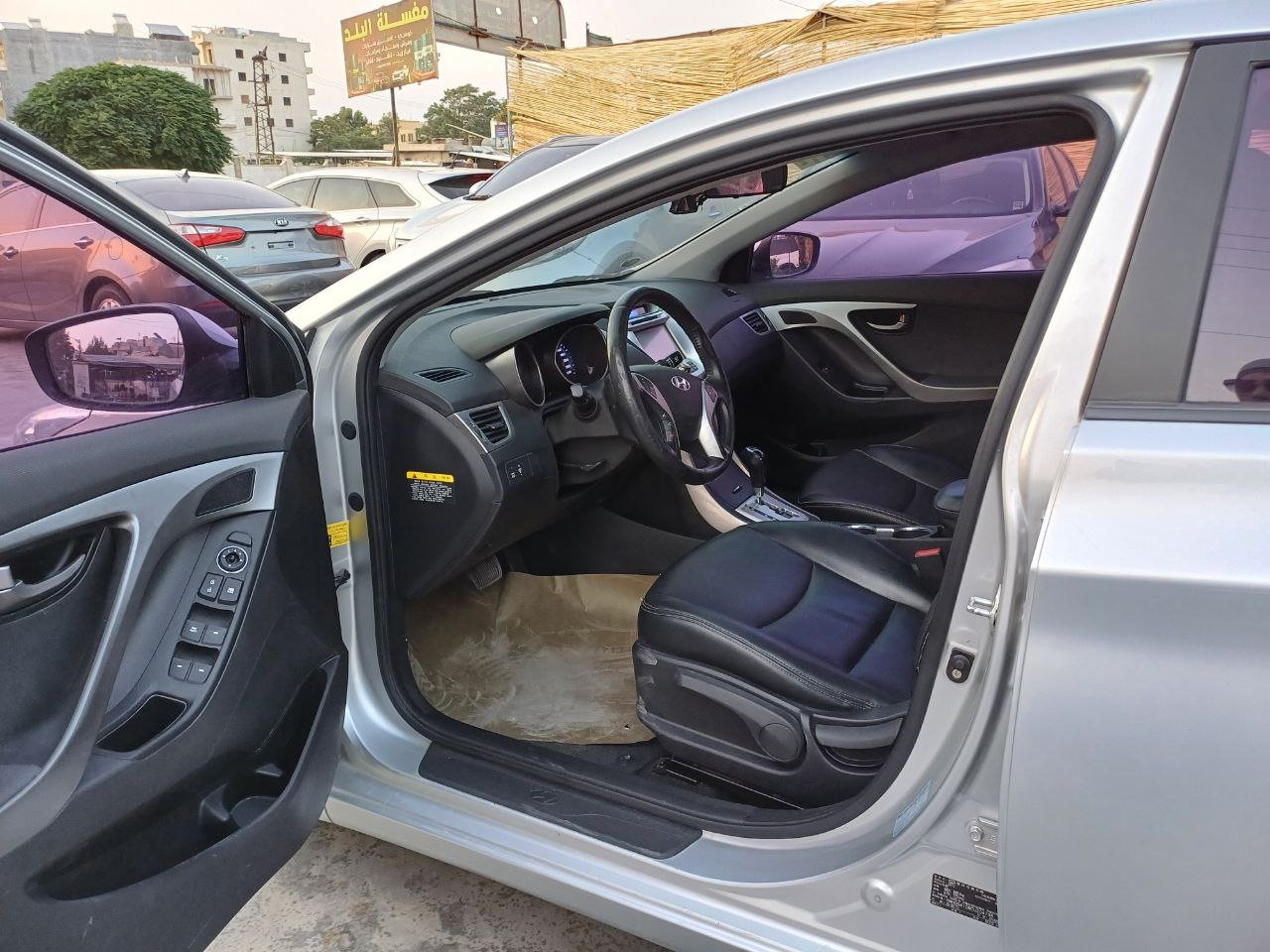kilometrage car sale hyundai avante m16 gdi sedan used 2012 aleppo du image