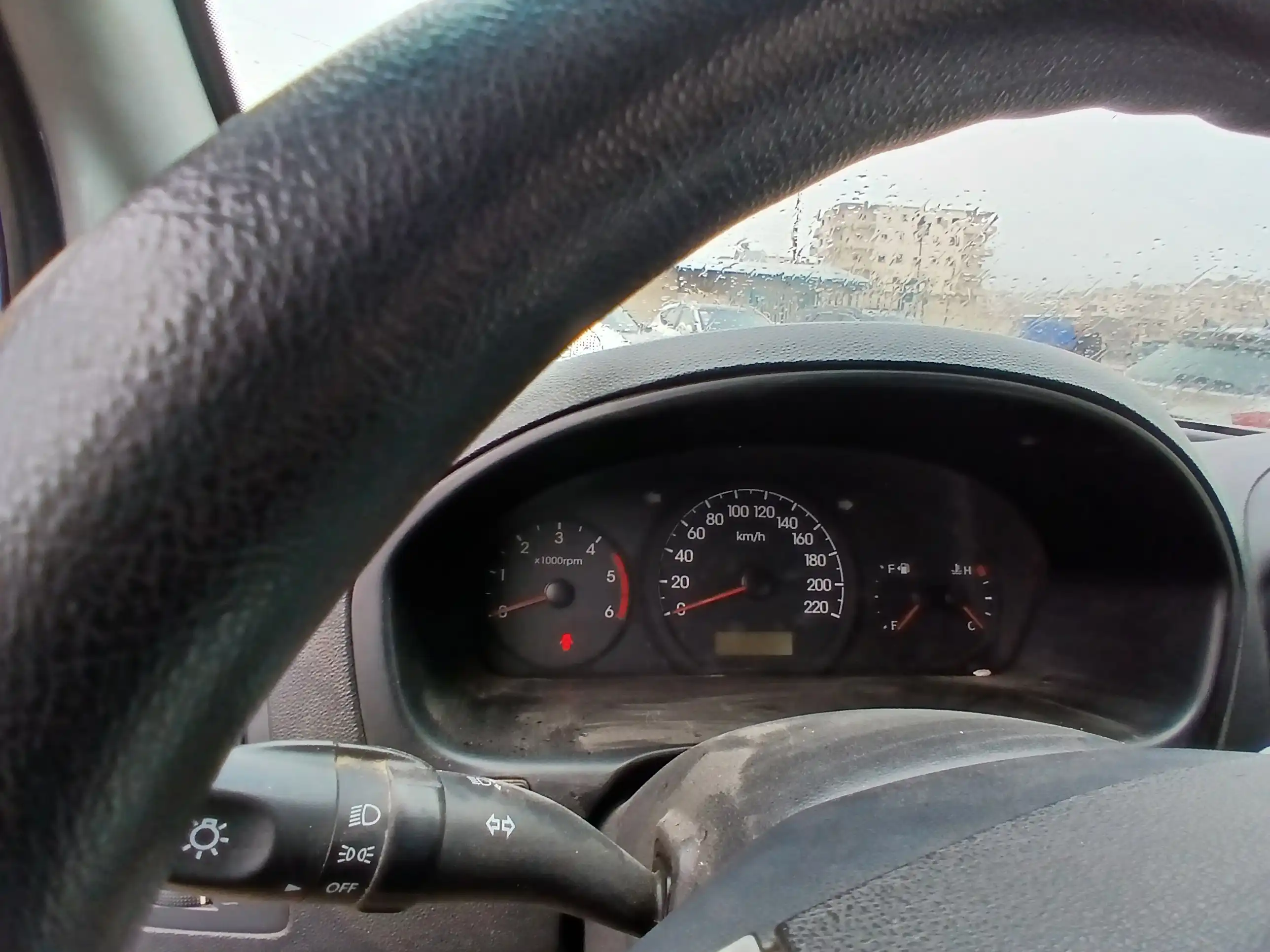 kilometrage car sale hyundai grand starex cvx van used 2011 aleppo ly image