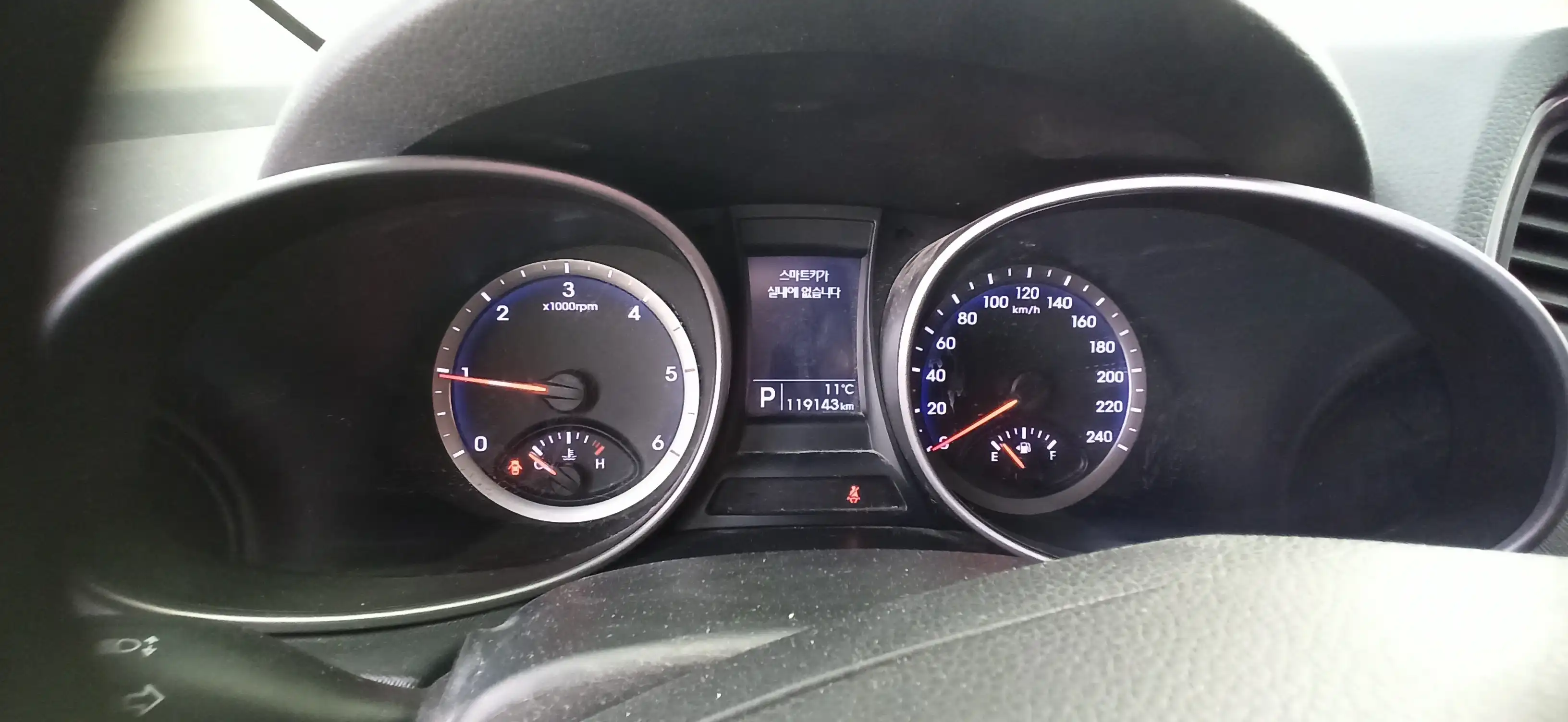 kilometrage car sale hyundai santa fe evgt suv used 2013 ap image