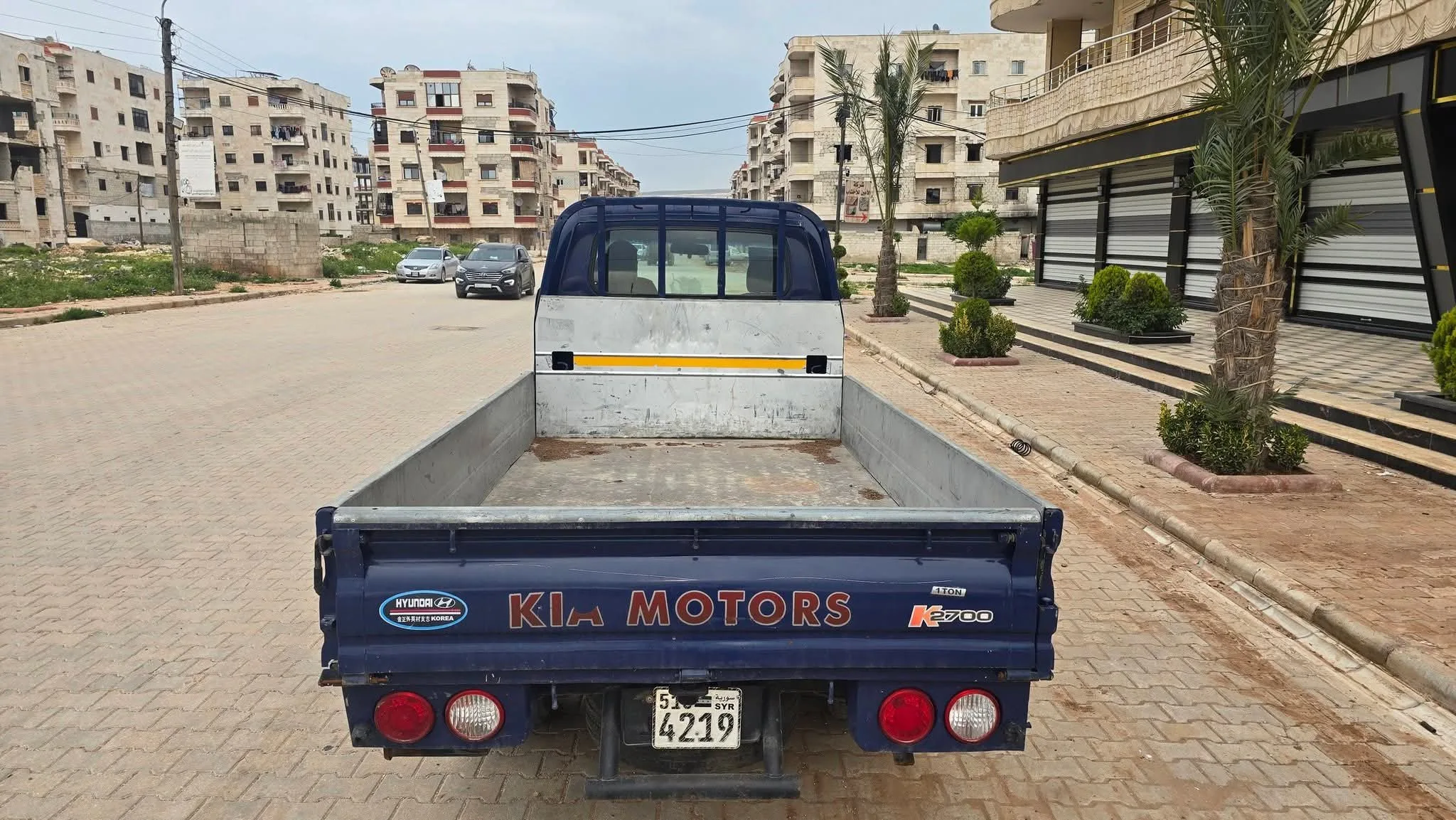 kilometrage car sale hyundai porter ii 2 crdi cargo truck used 2005 aleppo hr image