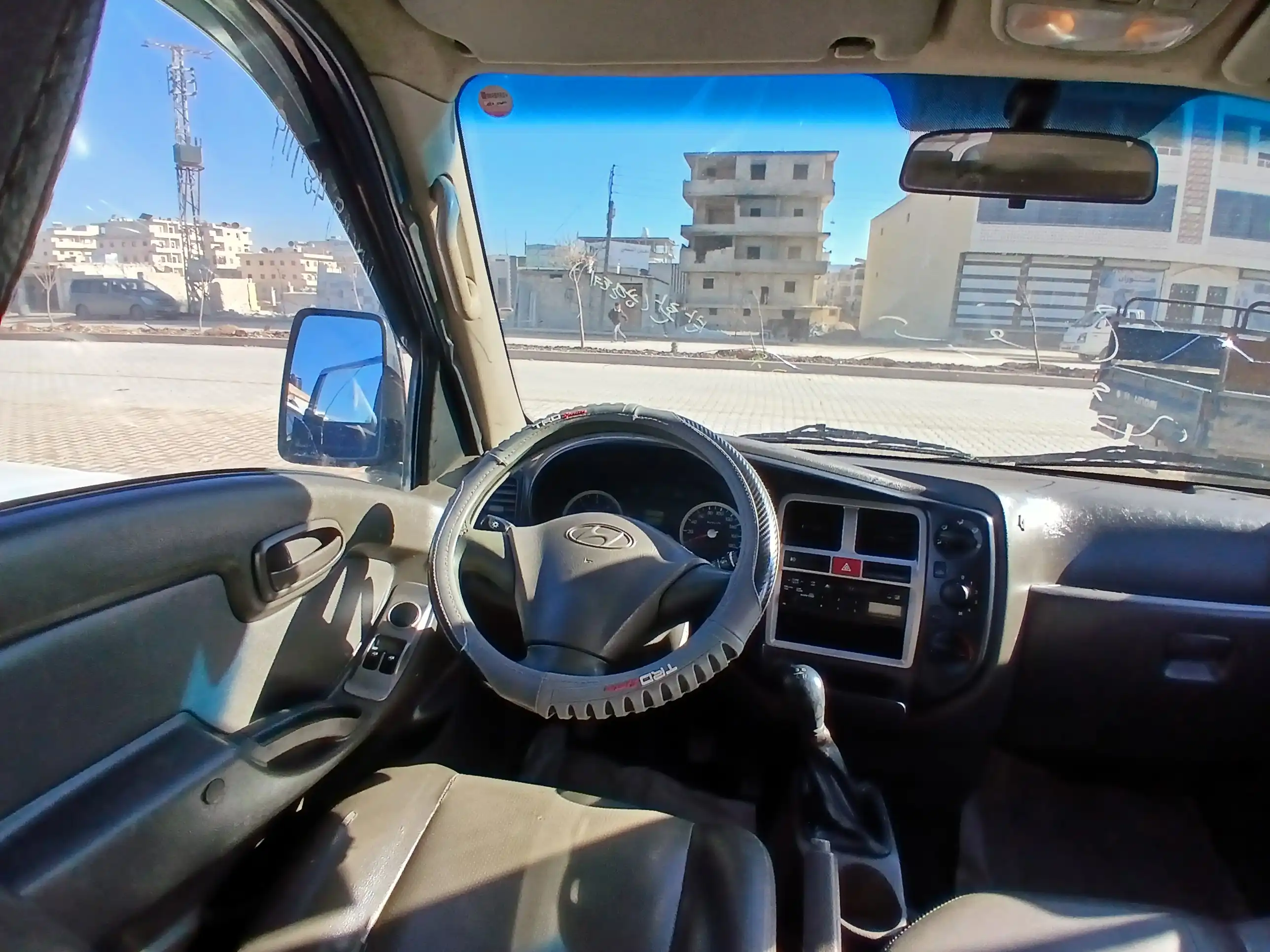 kilometrage car sale hyundai porter ii 2 crdi cargo truck used 2009 aleppo nn image