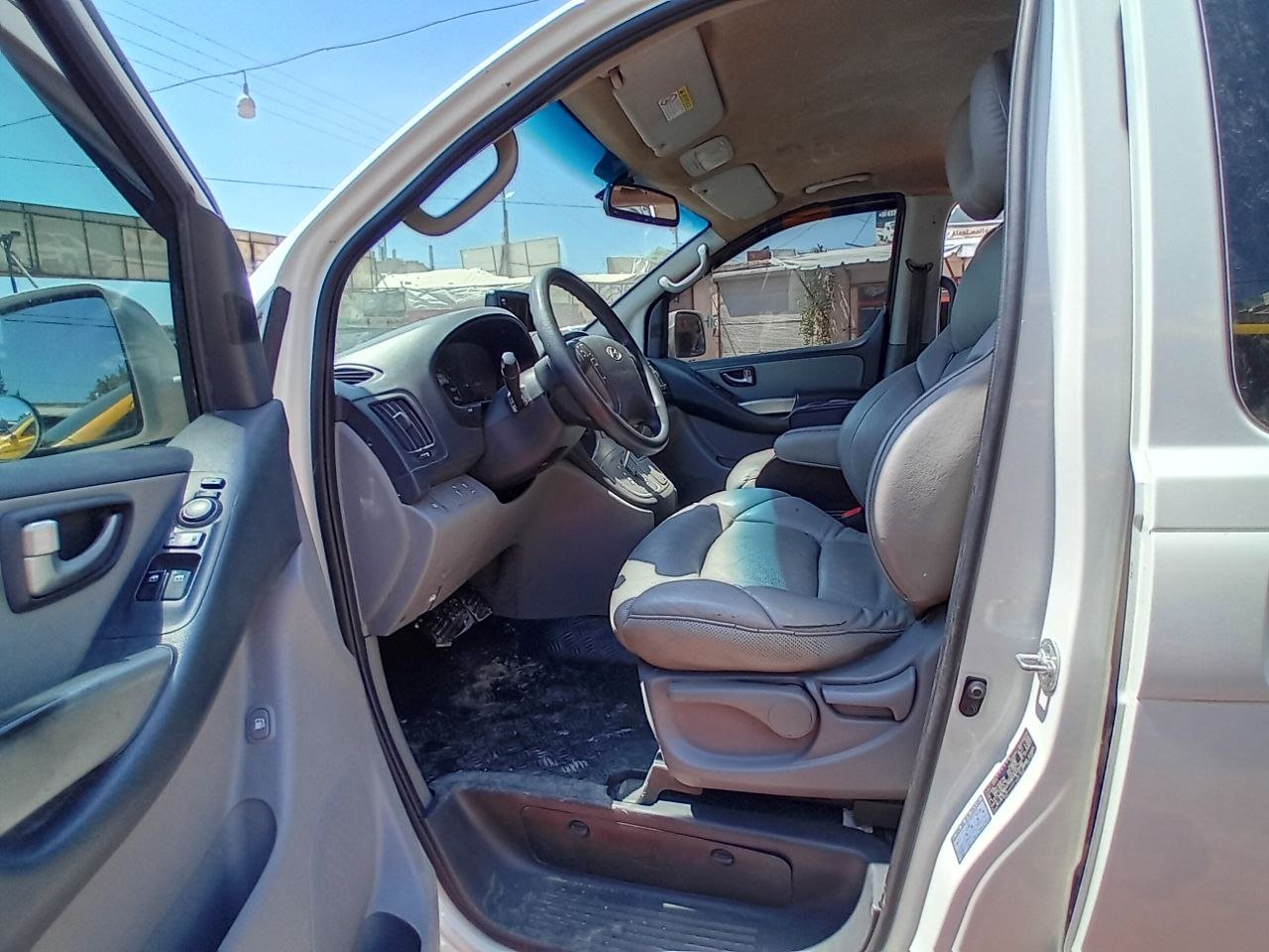 kilometrage car sale hyundai grand starex cvx van used 2014 aleppo ov image