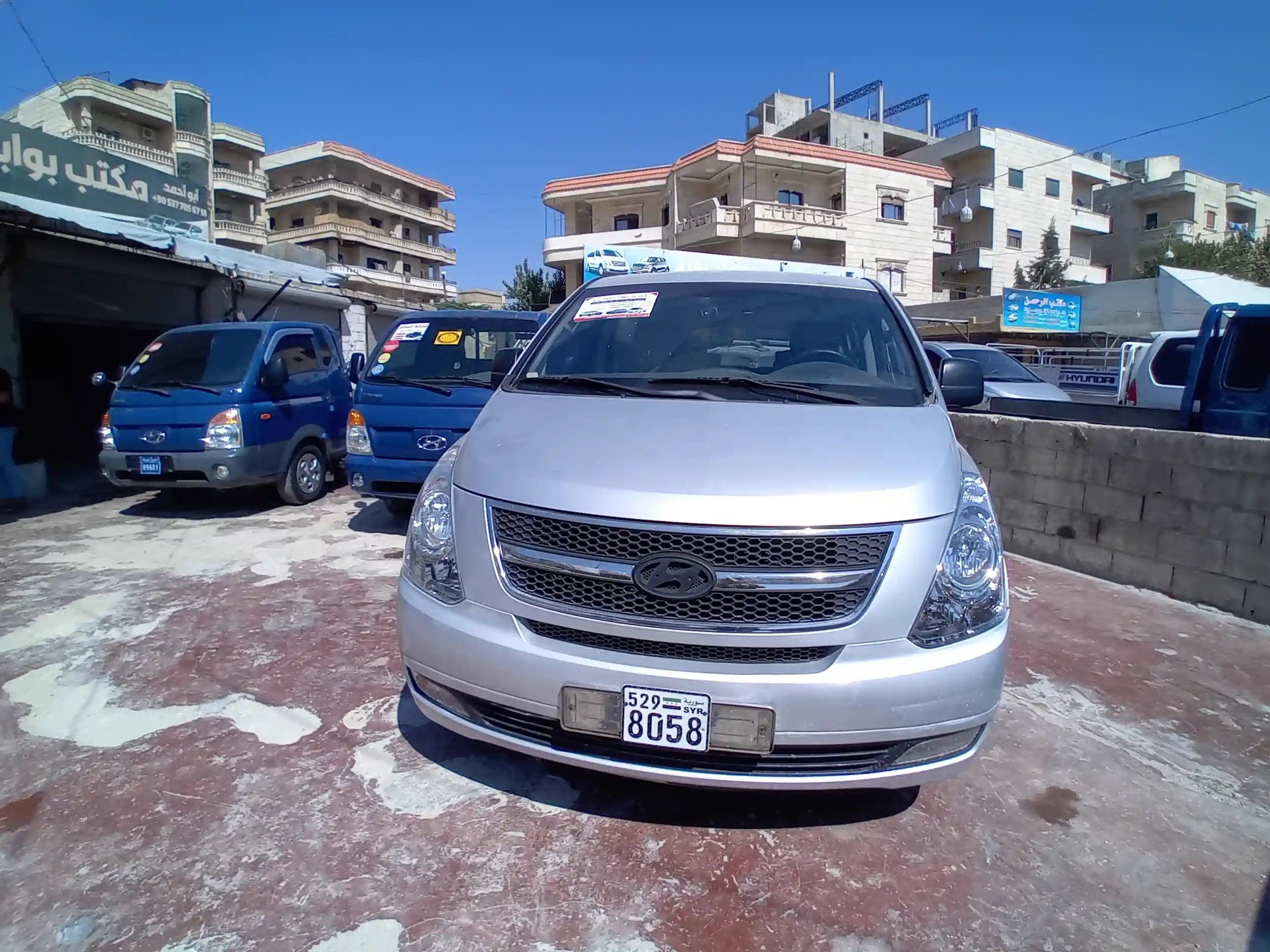kilometrage car sale hyundai grand starex cvx van used 2010 aleppo lz image