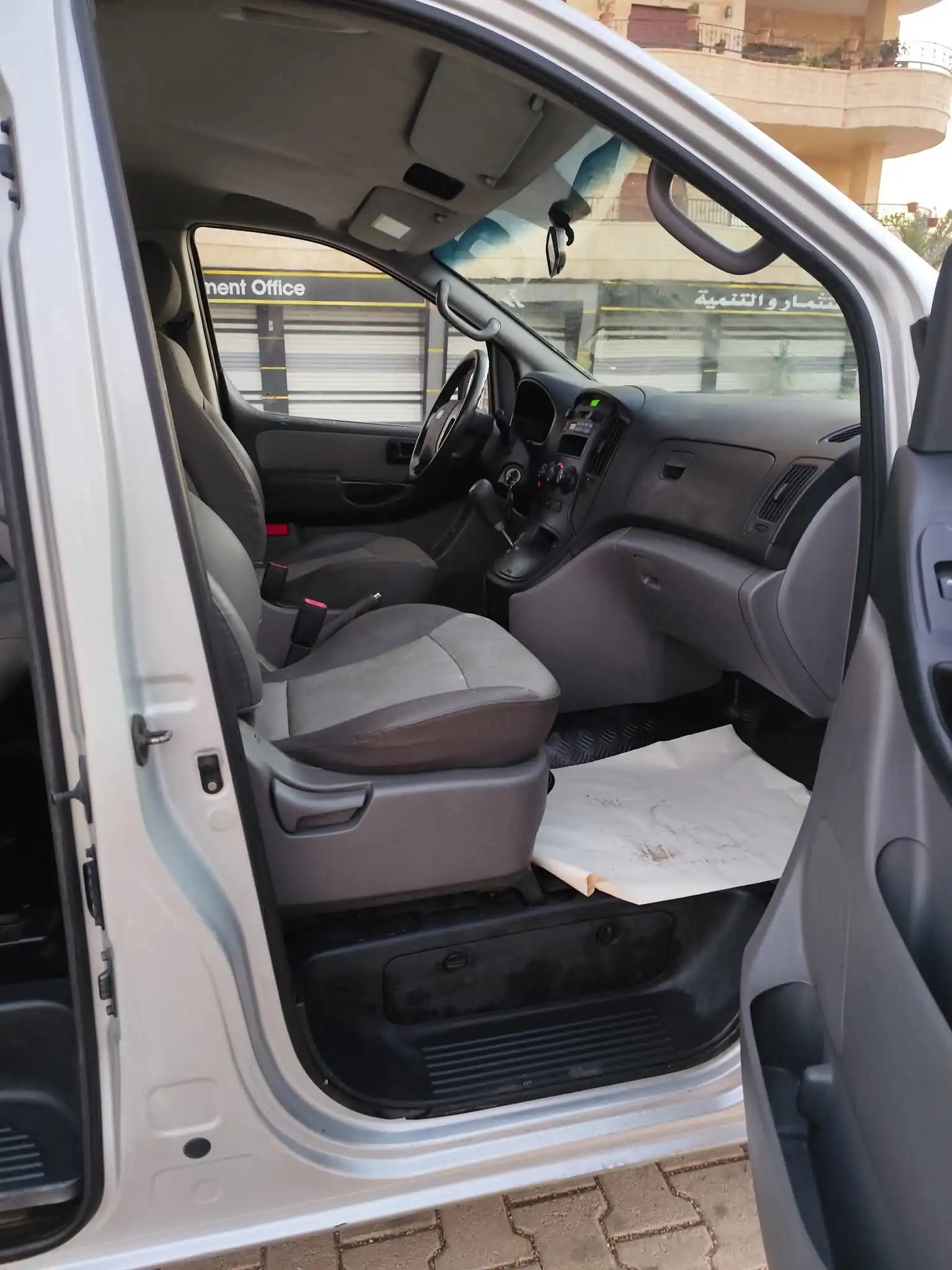 kilometrage car sale hyundai grand starex cvx van used 2008 aleppo lf image