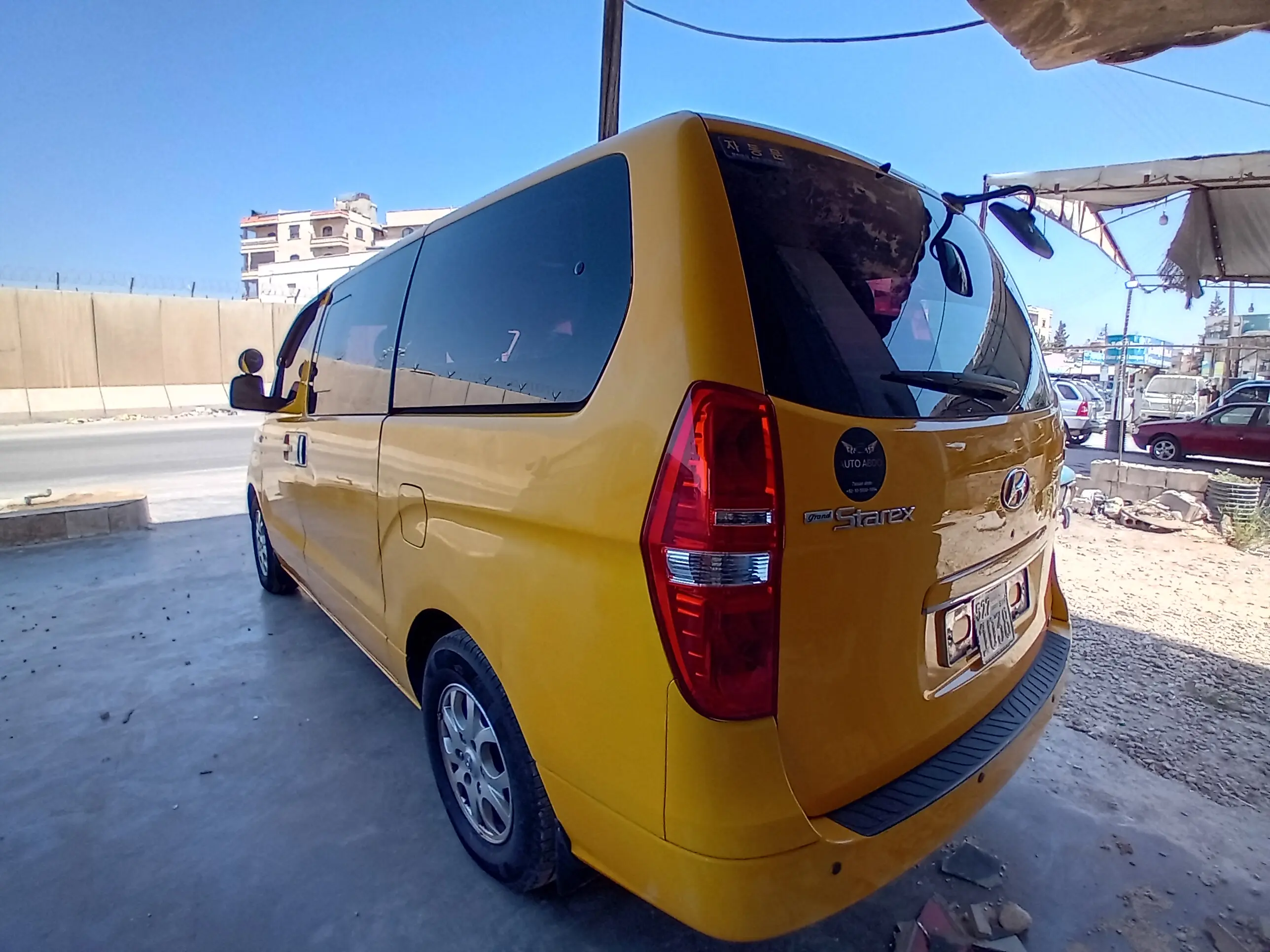 kilometrage car sale hyundai grand starex cvx van used 2011 aleppo dc image