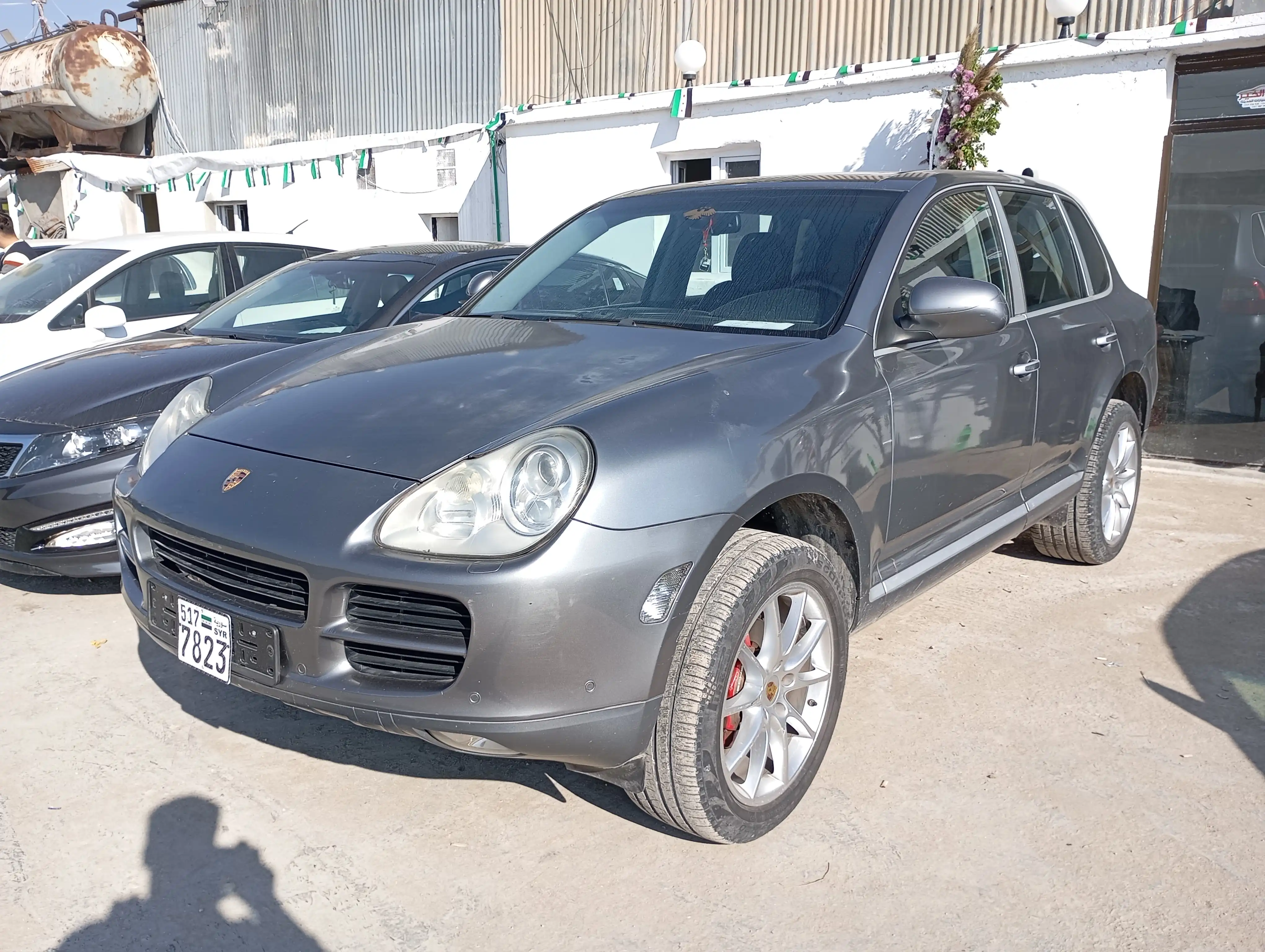 kilometrage car sale porsche cayenne s suv used 2007 aleppo qp card image