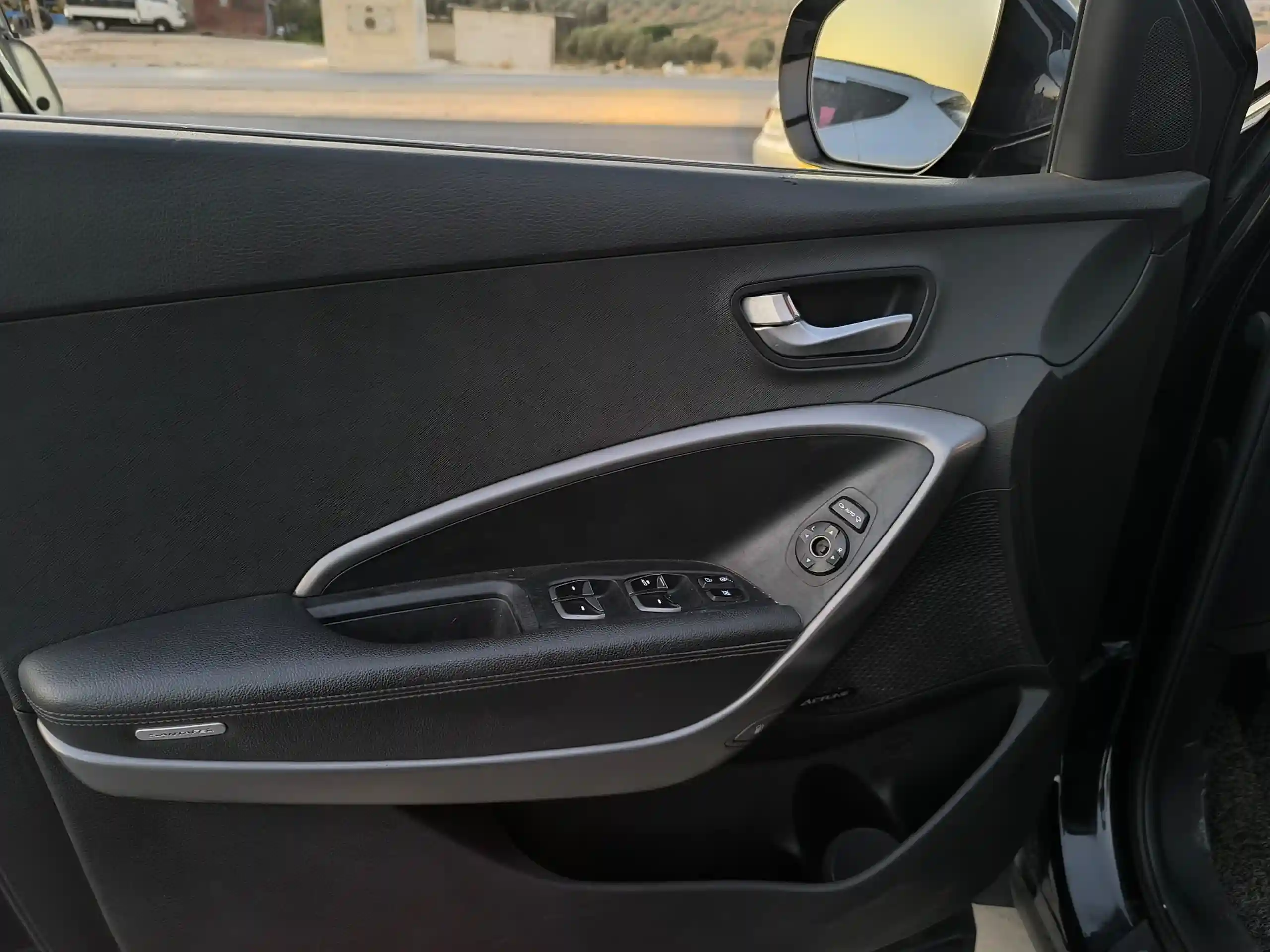 kilometrage car sale hyundai santa fe evgt suv used 2013 aleppo op image