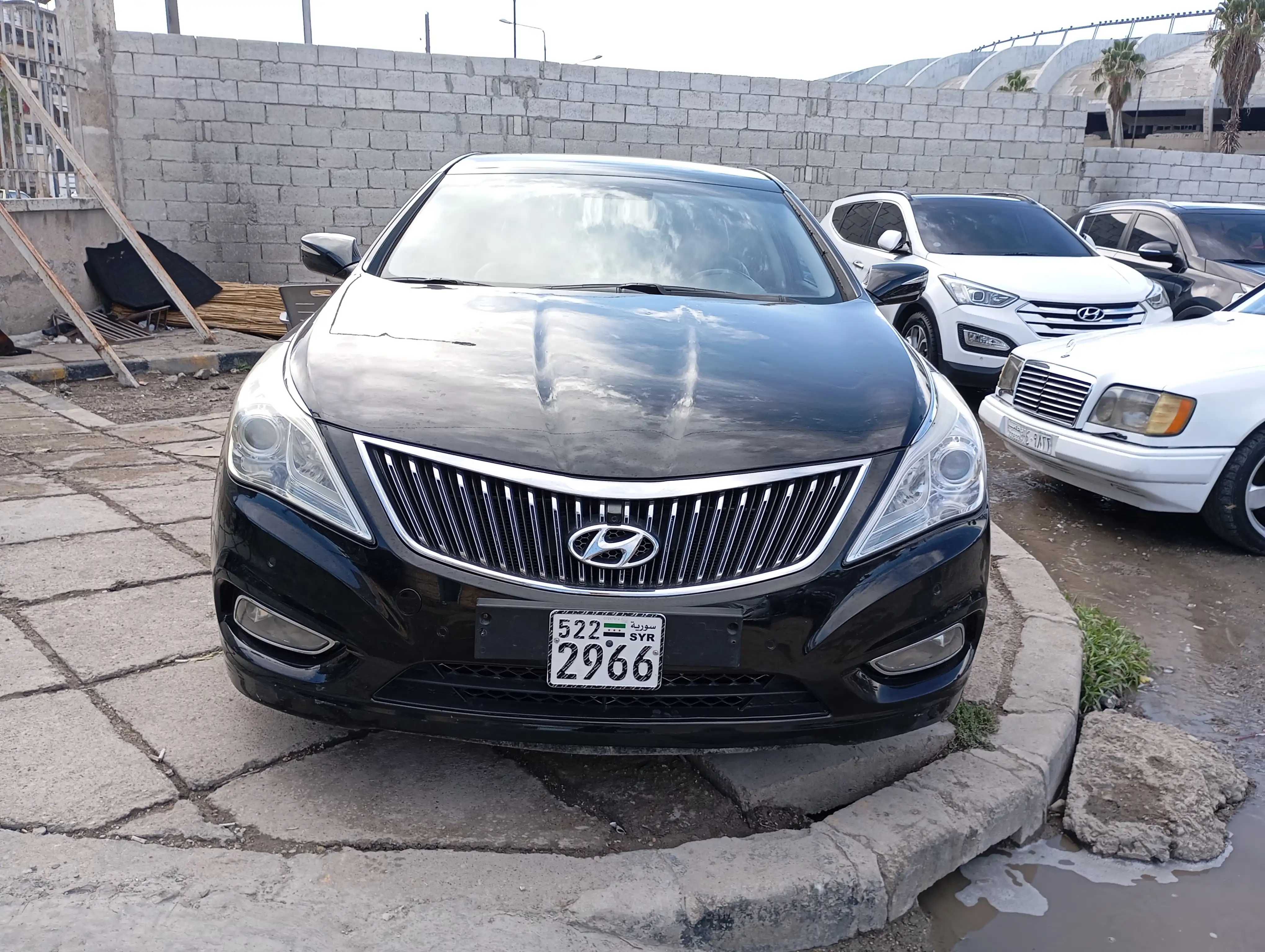 kilometrage car sale hyundai grandeur hg 300 suv used 2011 aleppo pl image