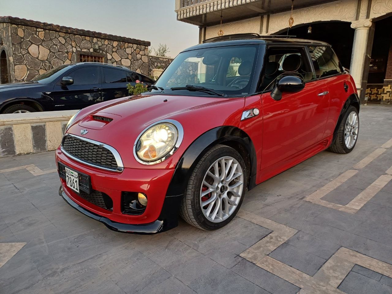 kilometrage car sale mini cooper standard hatchback used 2014 aleppo xh card image