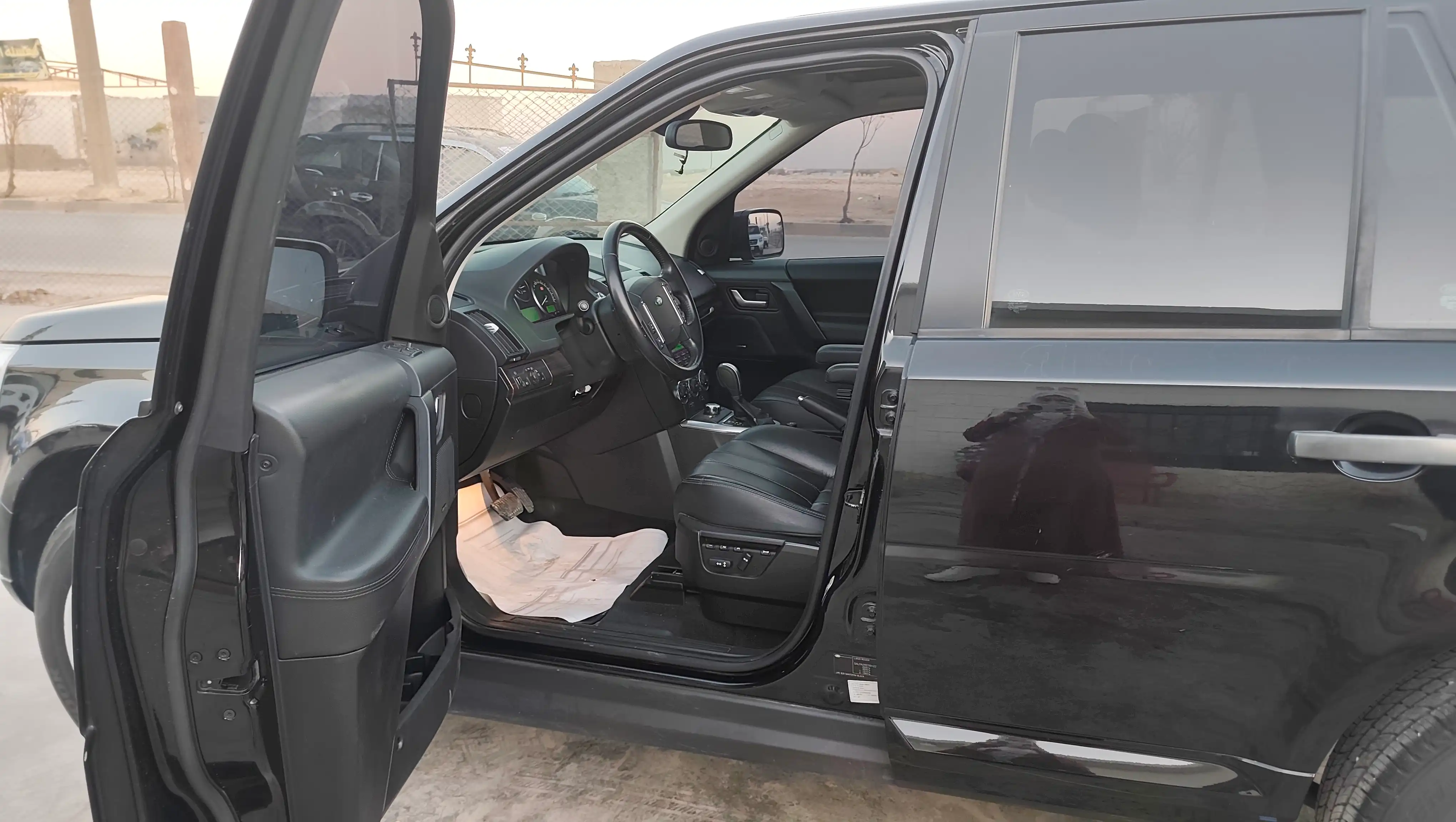 kilometrage car sale land rover discovery sport hse 2011 wa image