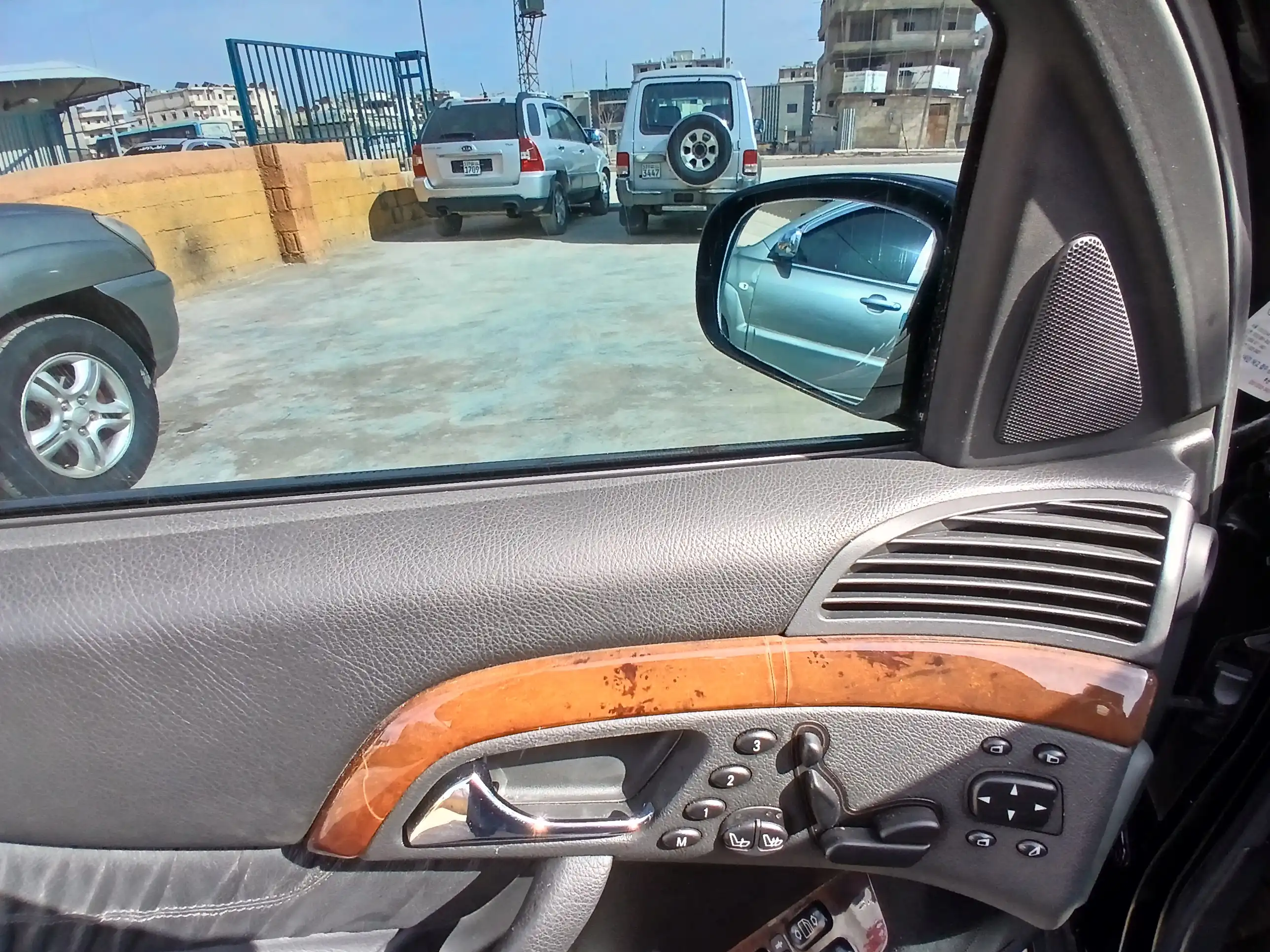 kilometrage car sale mercedes s class s 500 sedan used 2002 aleppo rv image