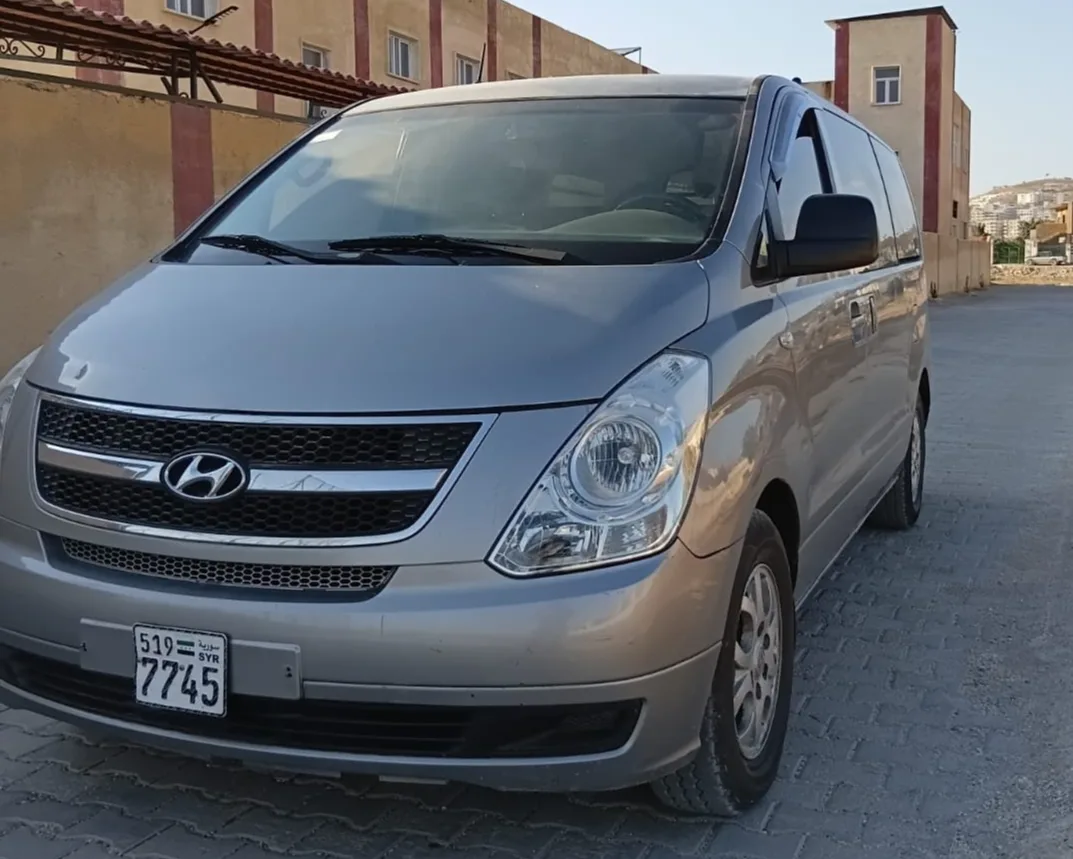 kilometrage car sale hyundai grand starex cvx van used 2014 aleppo le image