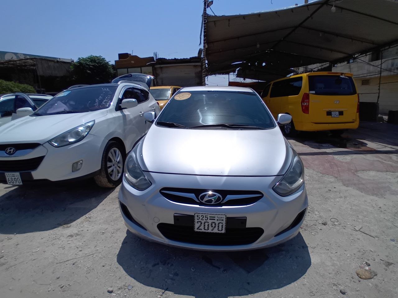 kilometrage car sale hyundai accent standard sedan used 2011 aleppo xj image