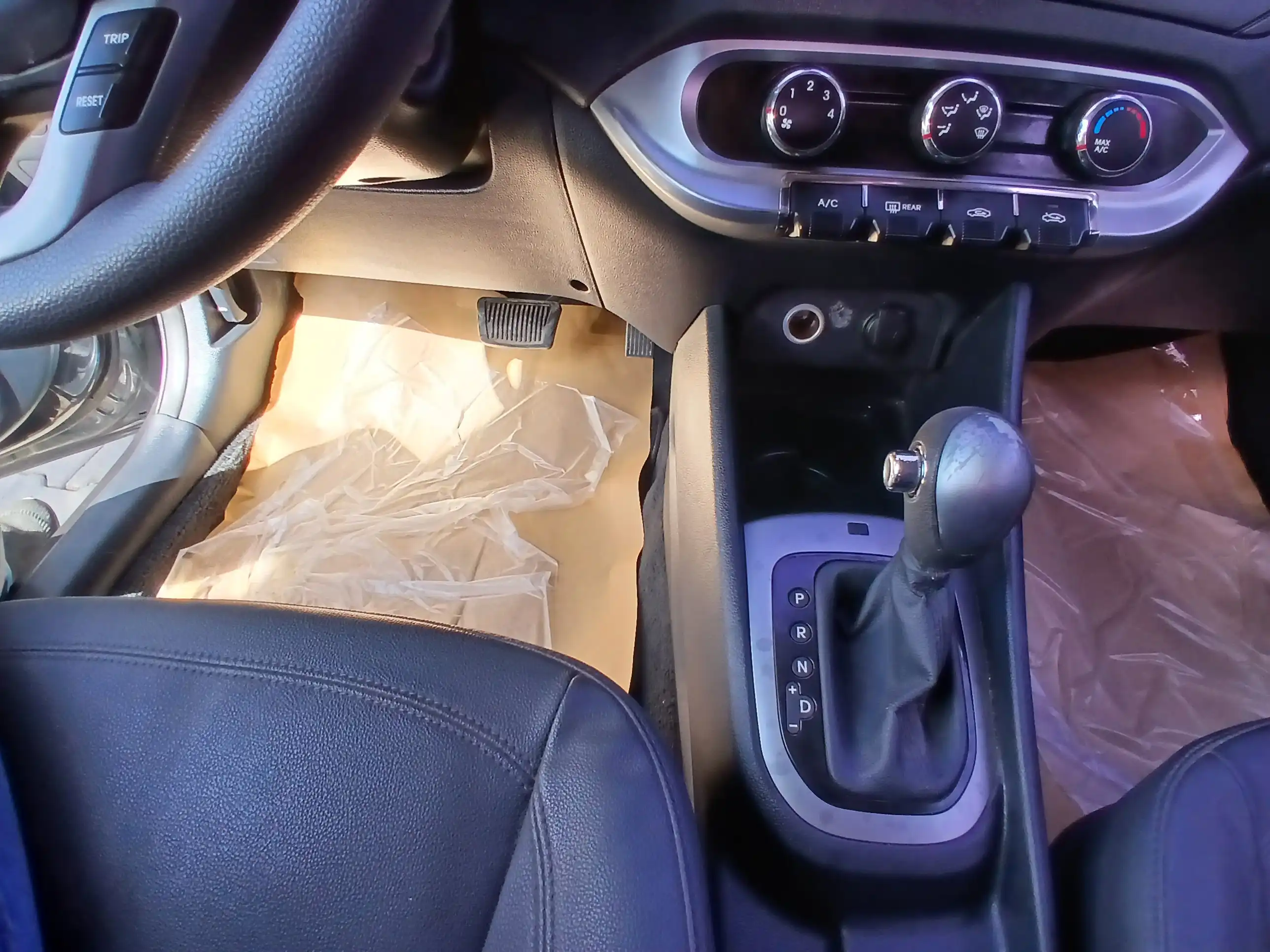 kilometrage car sale kia pride standard sedan used 2014 aleppo xe image