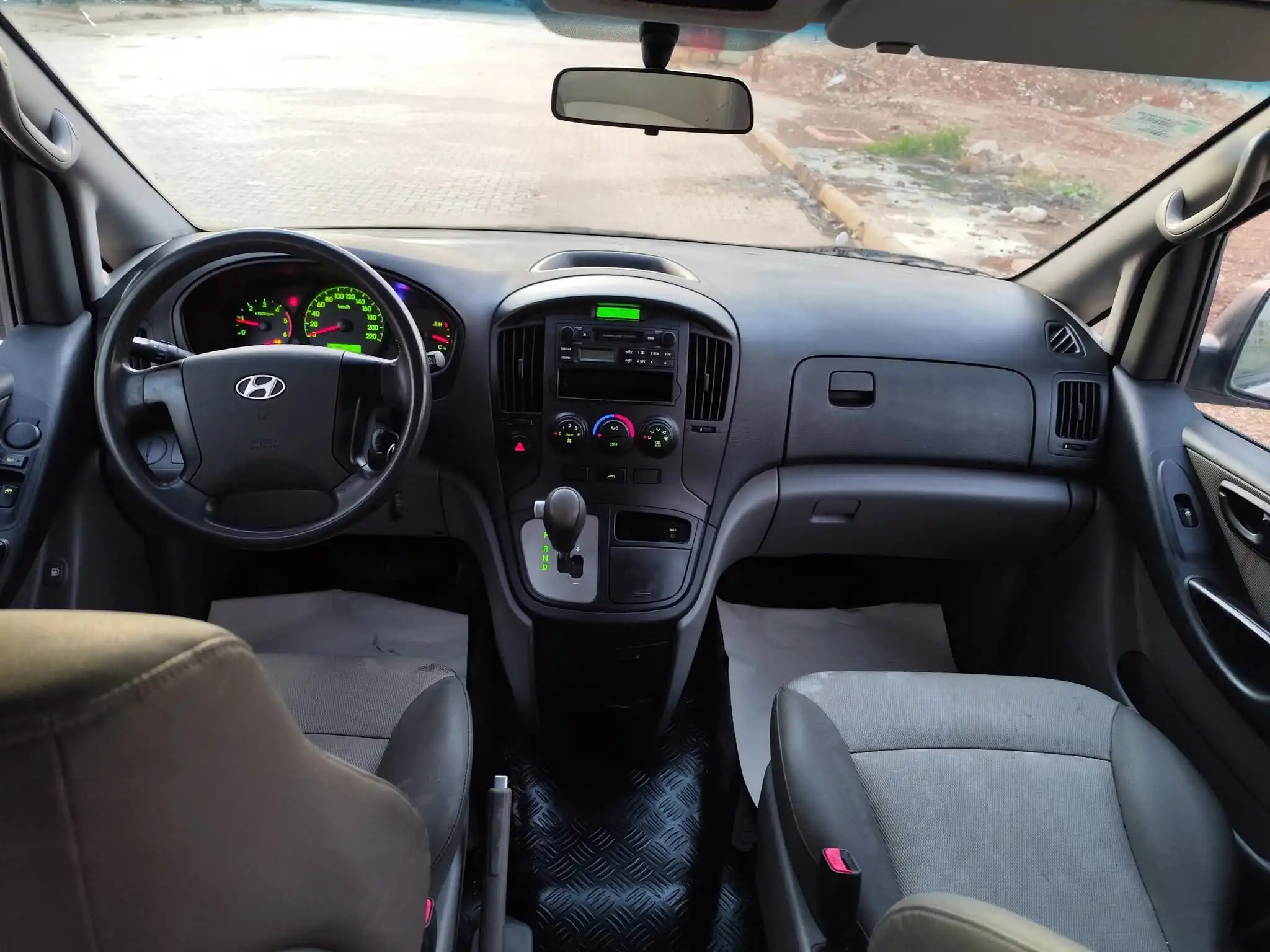 kilometrage car sale hyundai grand starex cvx van used 2008 aleppo lf image