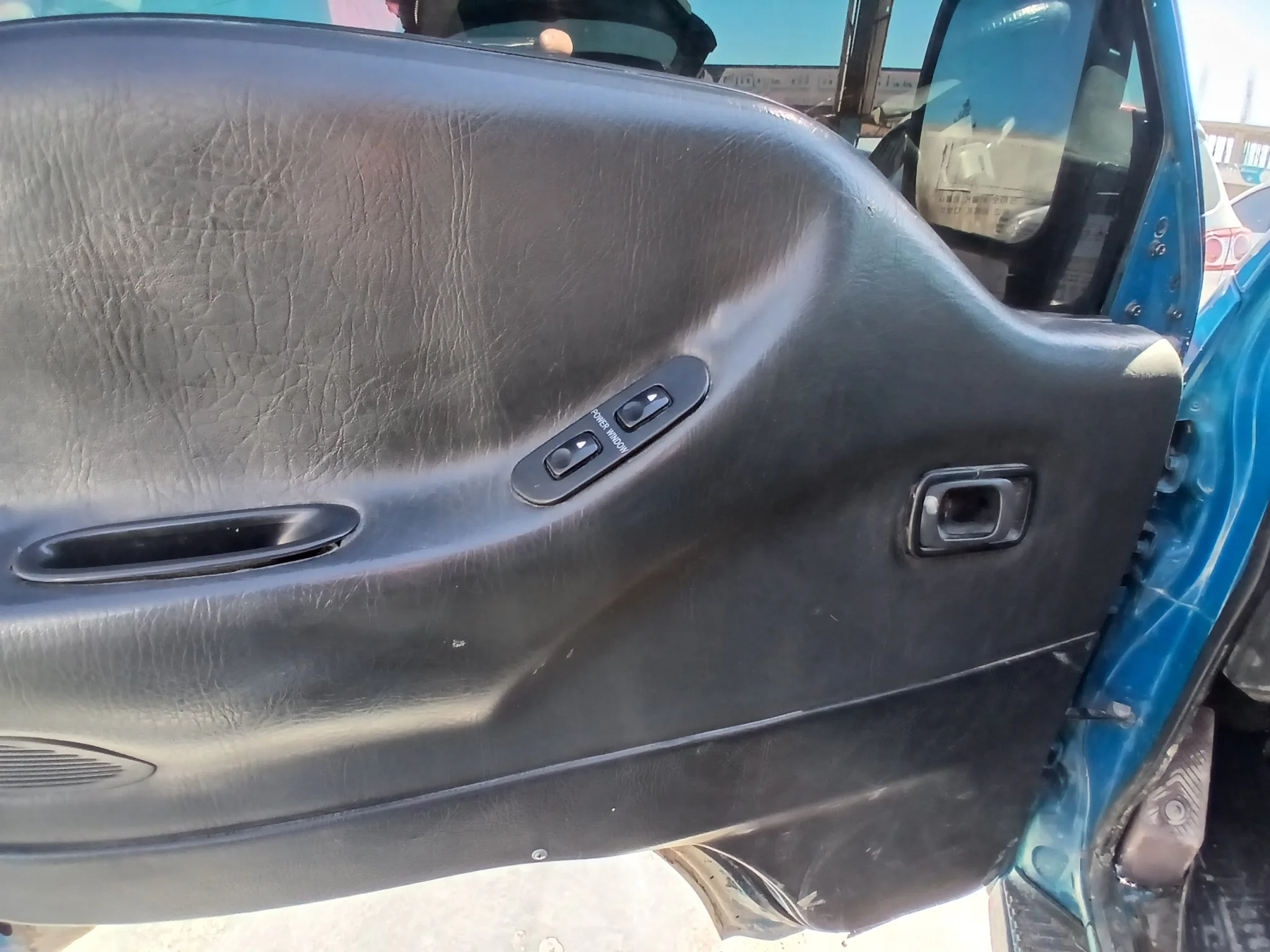 kilometrage car sale hyundai porter ii 2 crdi cargo truck used 1998 aleppo xy image