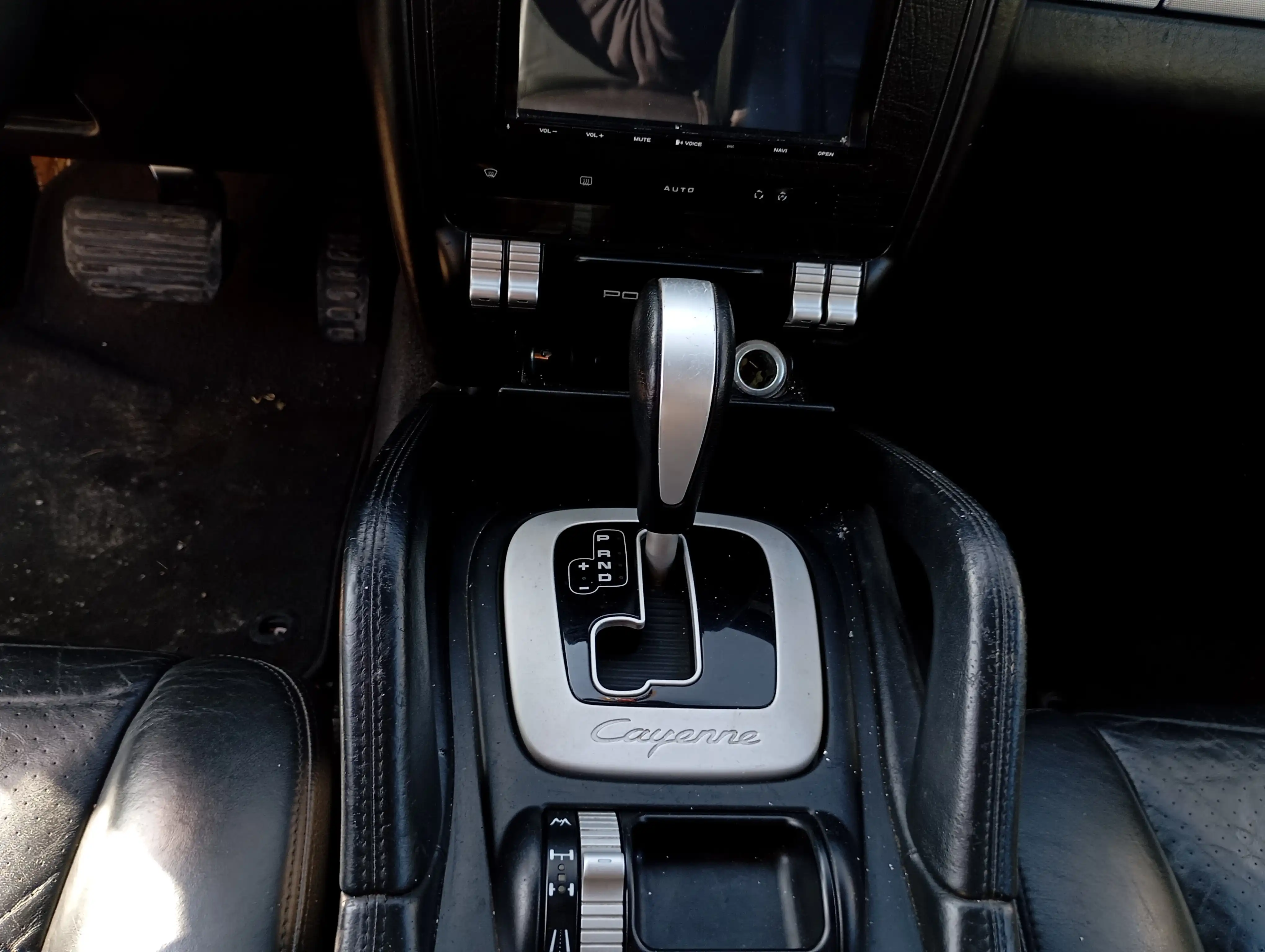 kilometrage car sale porsche cayenne s suv used 2007 aleppo qp image