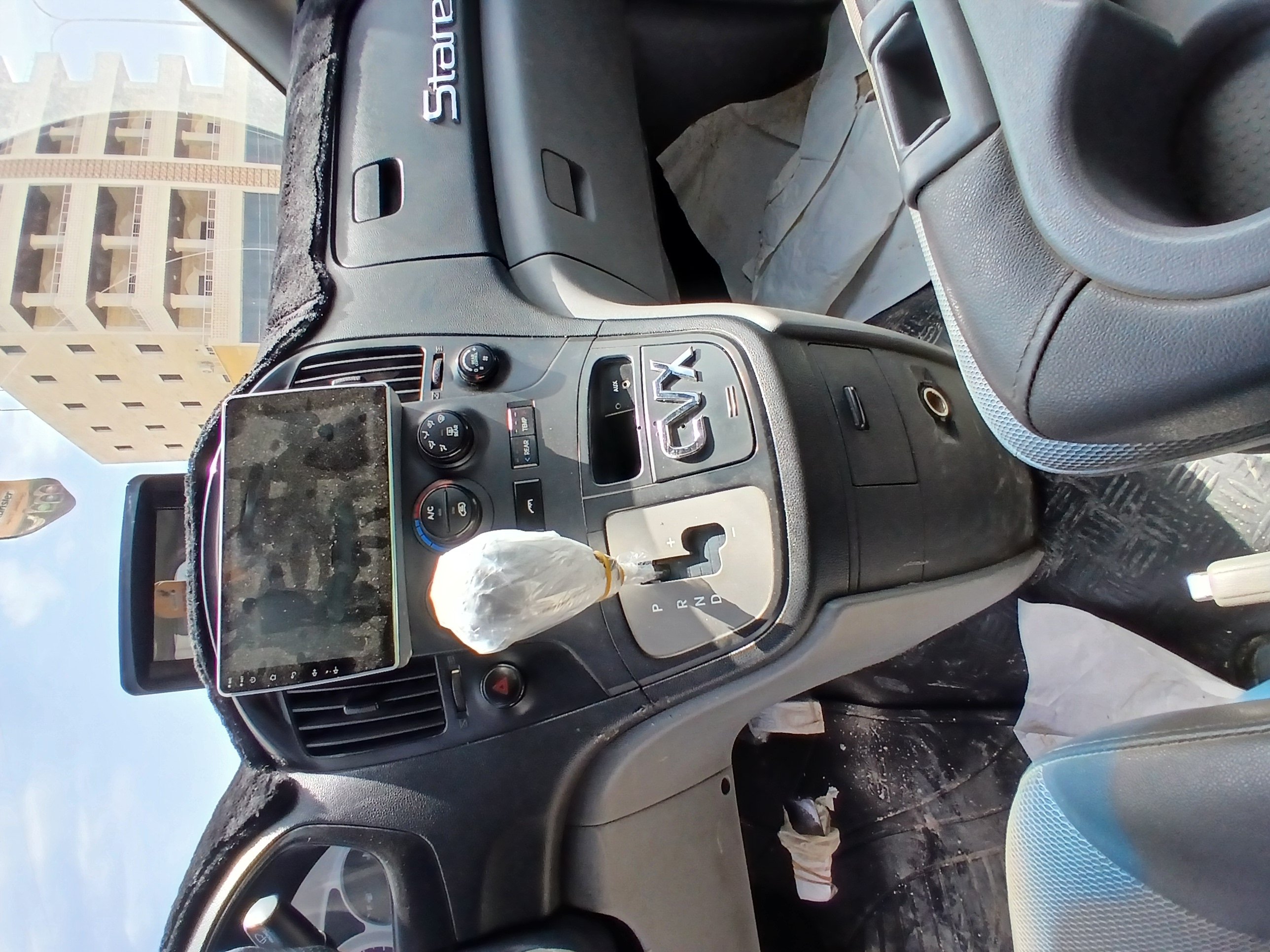 kilometrage car sale hyundai h 1 standard van used 2009 aleppo wz image