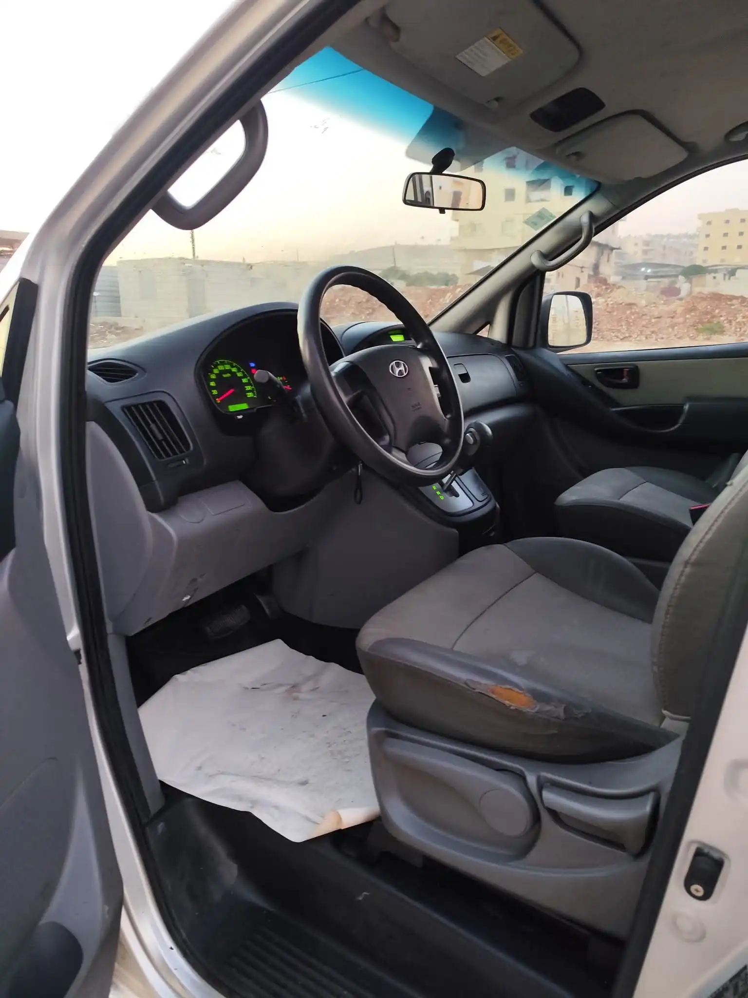 kilometrage car sale hyundai grand starex cvx van used 2008 aleppo lf image