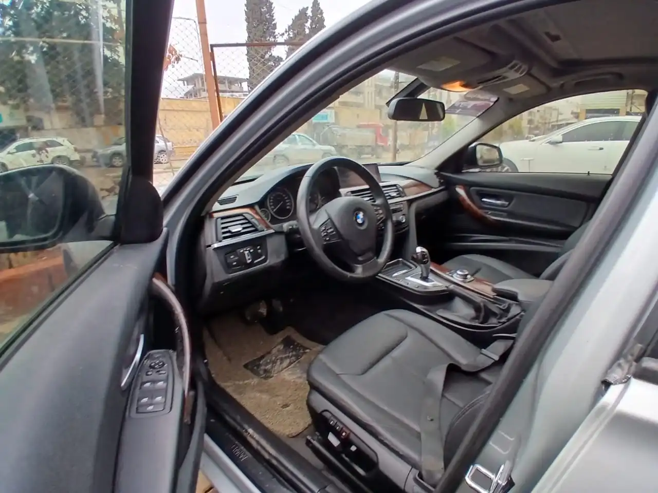 kilometrage car sale bmw 3 series 320 sedan used 2012 aleppo gj image