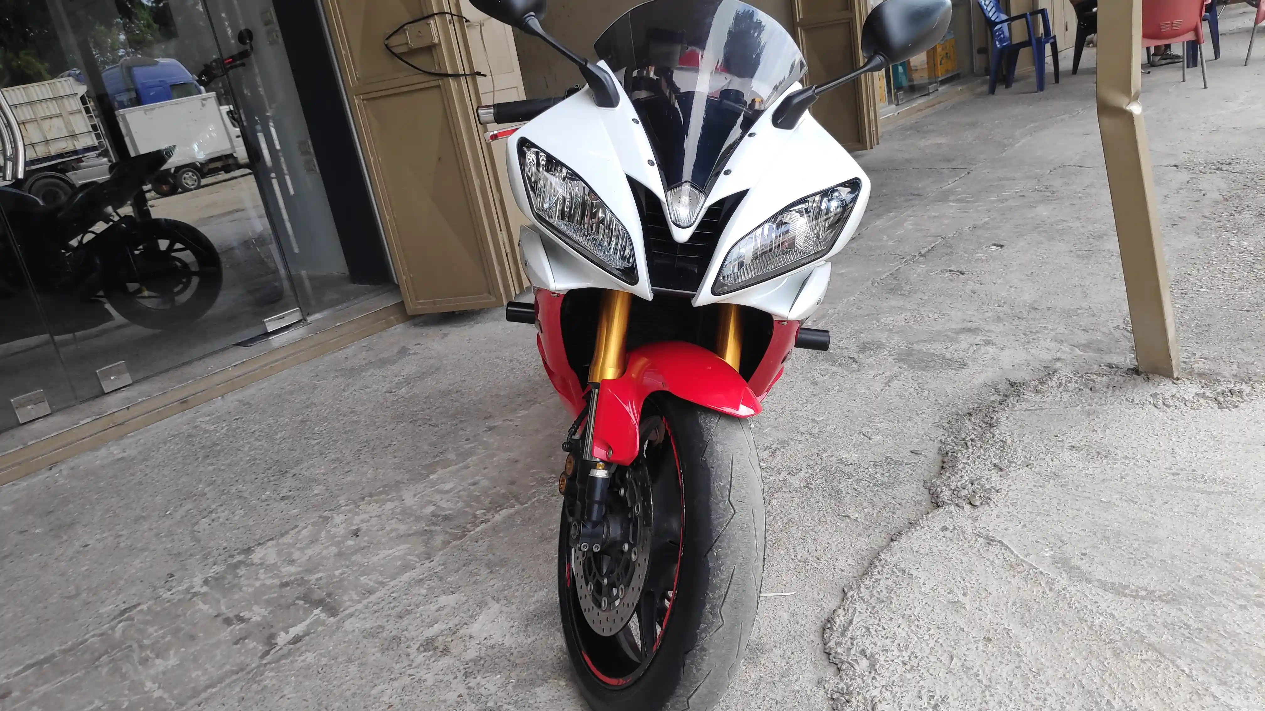 kilometrage motorbike yamaha r 6 yzf standard sport used 2006 tartus pn image