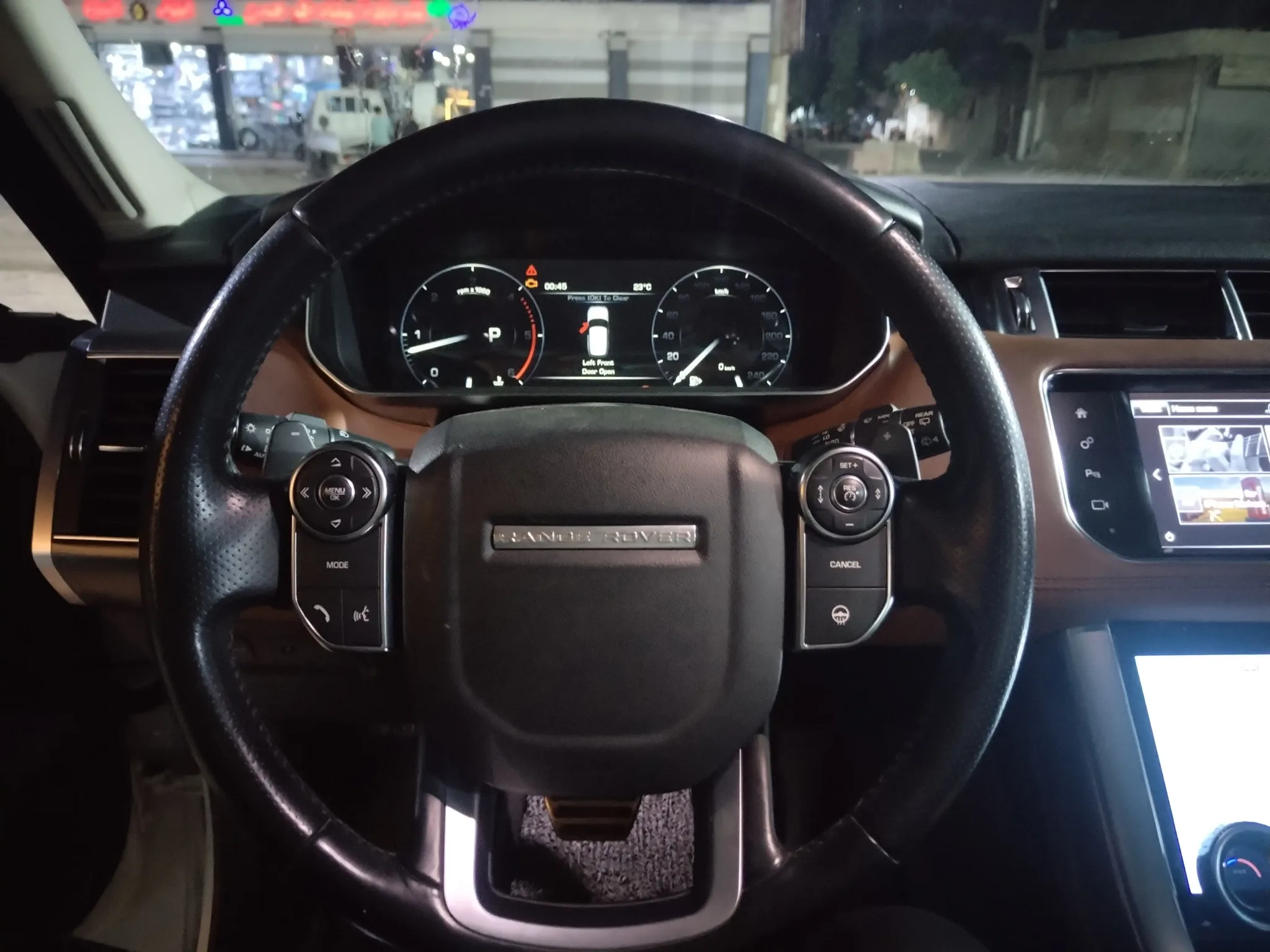 kilometrage car sale land rover discovery sport hse suv used 2017 aleppo ba image