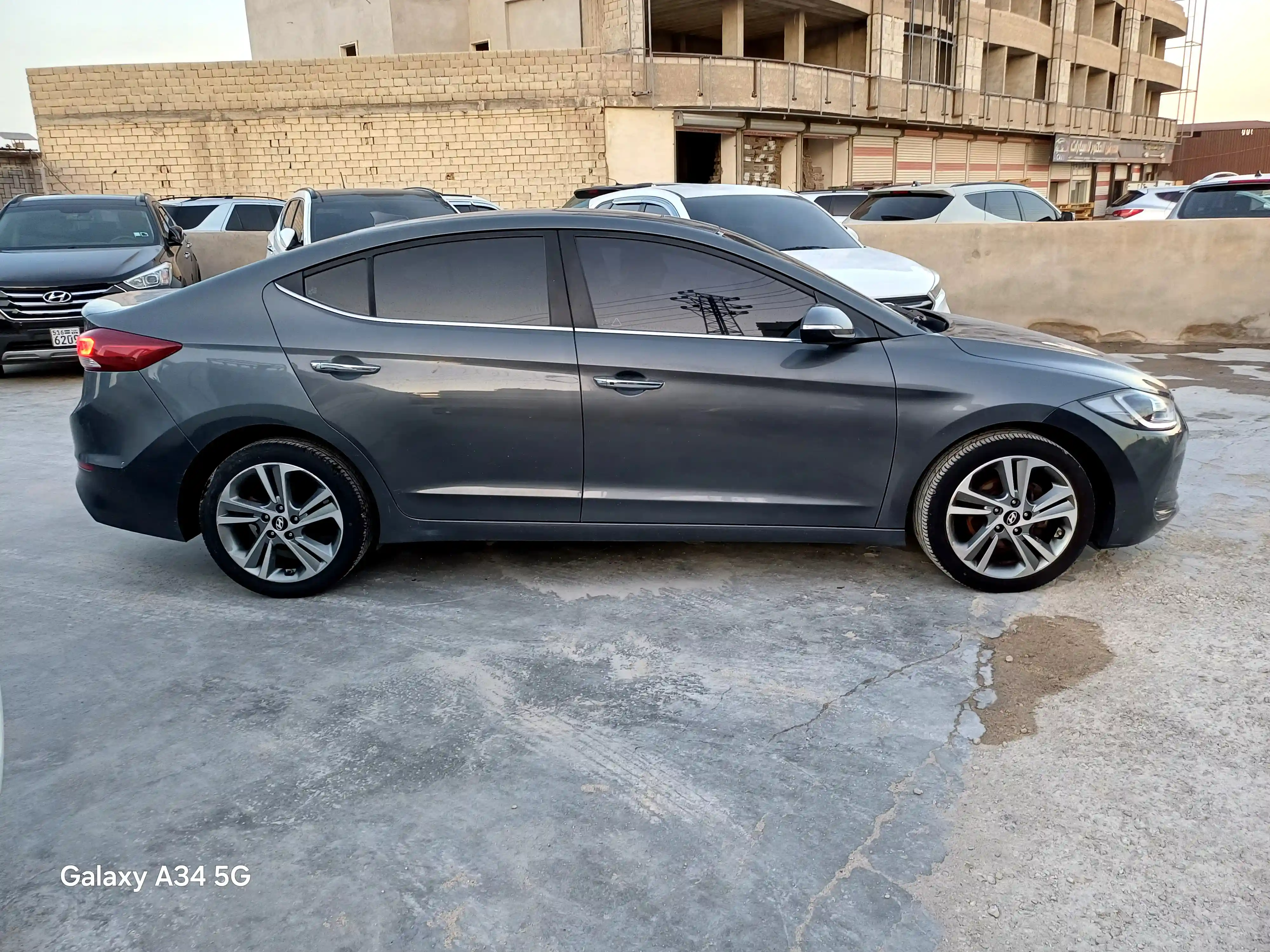 kilometrage car sale hyundai avante gdi sedan used 2016 aleppo es image