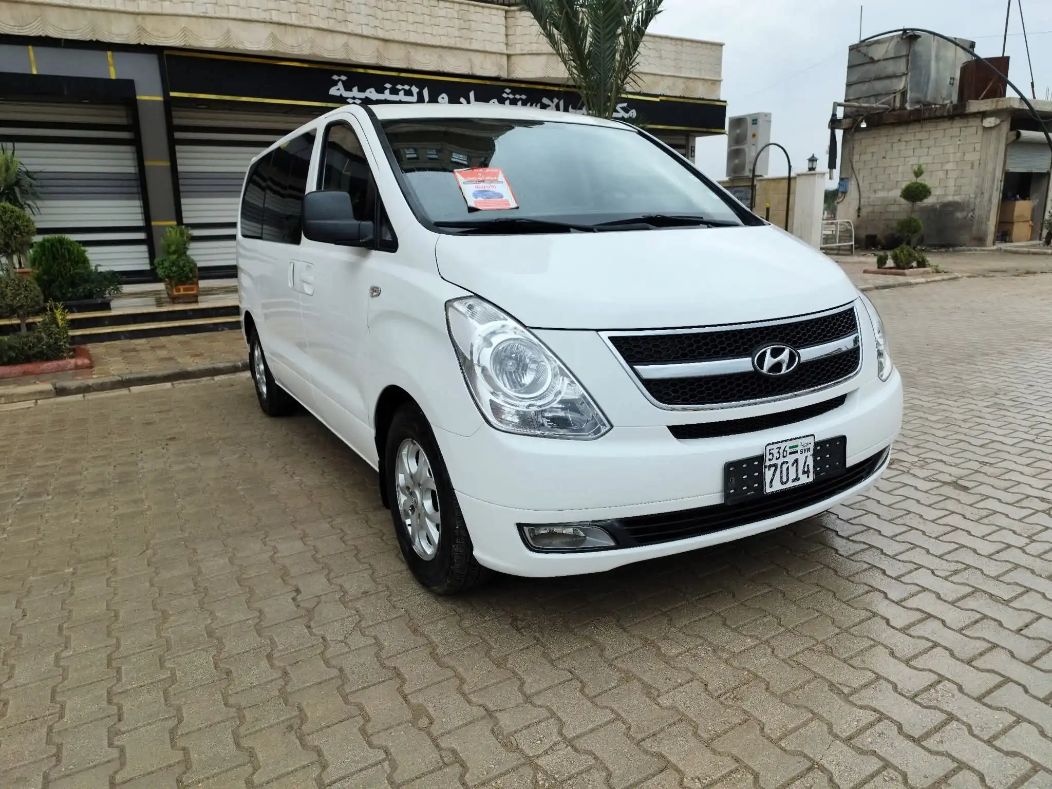 kilometrage car sale hyundai grand starex cvx van used 2010 aleppo am image