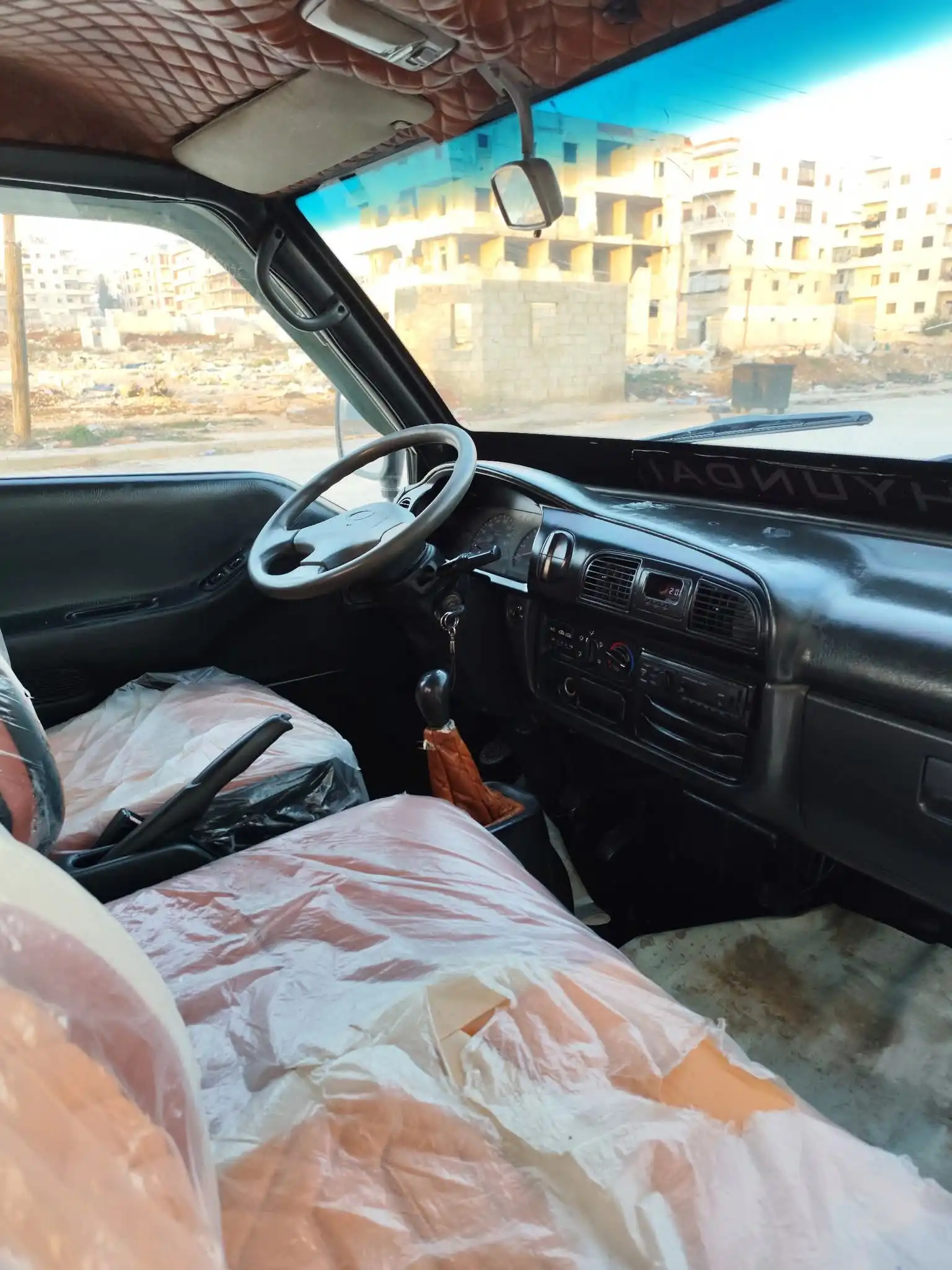 kilometrage car sale hyundai porter ii 2 standard cargo truck used 1998 aleppo kh image
