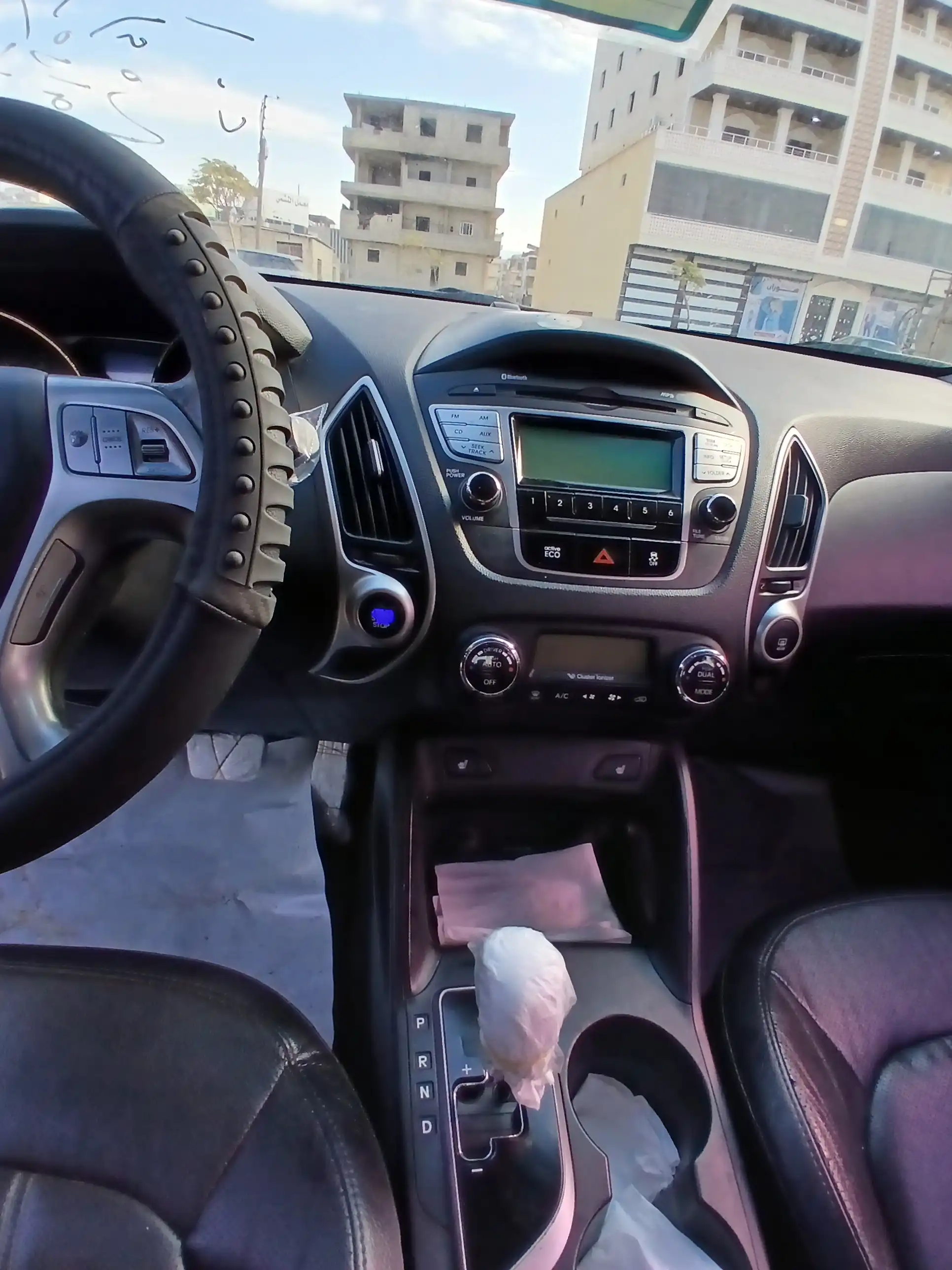 kilometrage car sale hyundai tucson lx20 evgt suv used 2011 bo image