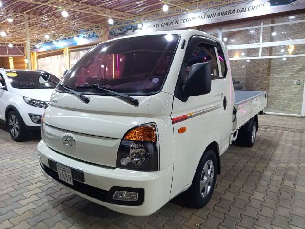 kilometrage car sale hyundai porter 2 crdi pickup used 2014 aleppo eg image