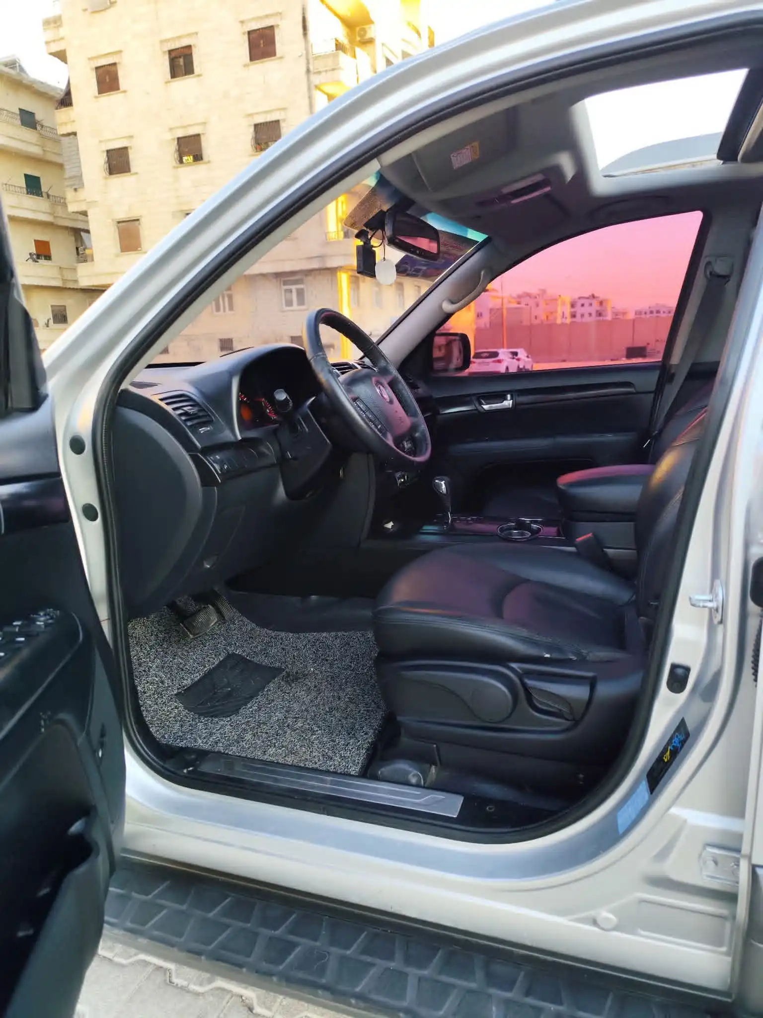kilometrage car sale kia mohave qv 300 suv used 2010 aleppo tv image