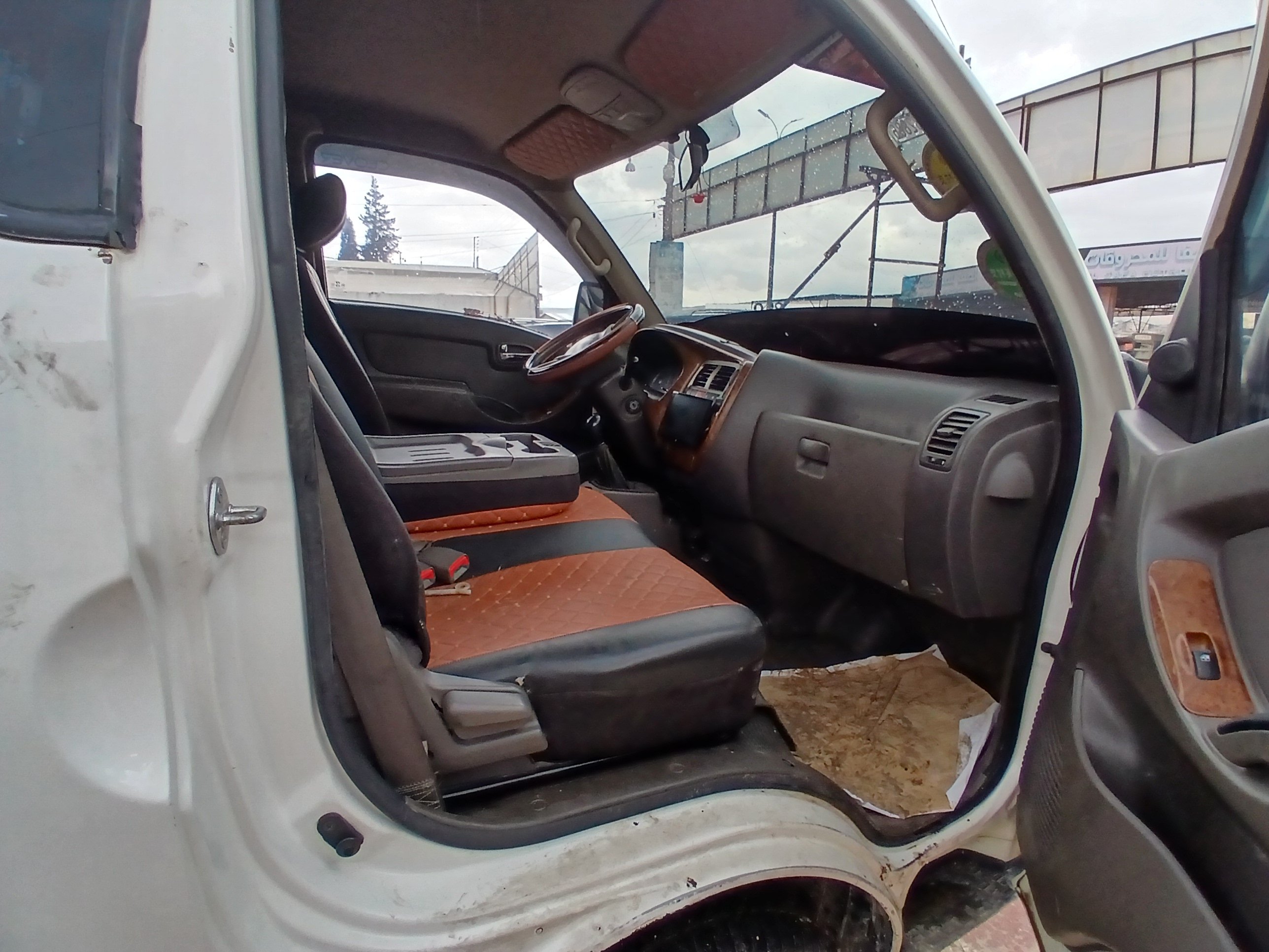 kilometrage car sale hyundai porter ii 2 crdi cargo truck used 2009 aleppo rz image