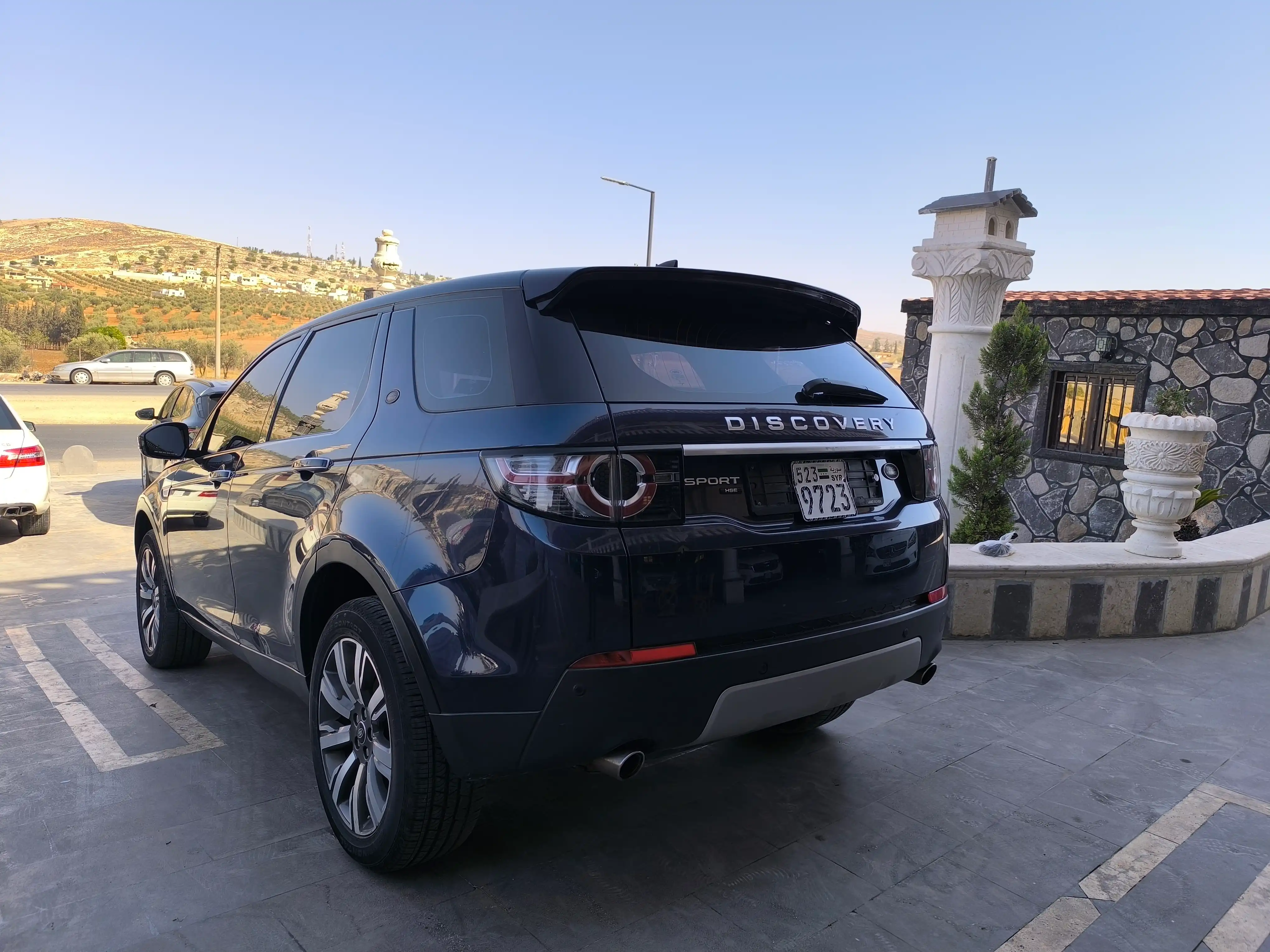 kilometrage car sale land rover discovery sport hse suv used 2017 aleppo le image