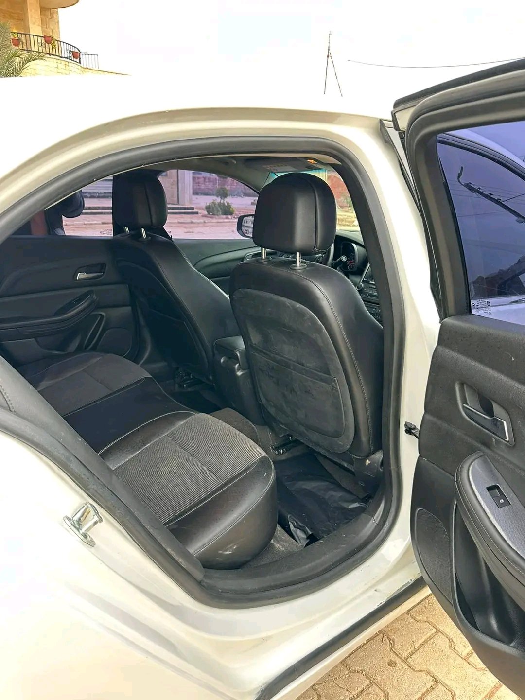 kilometrage car sale chevrolet malibu ls sedan used 2015 aleppo rr image