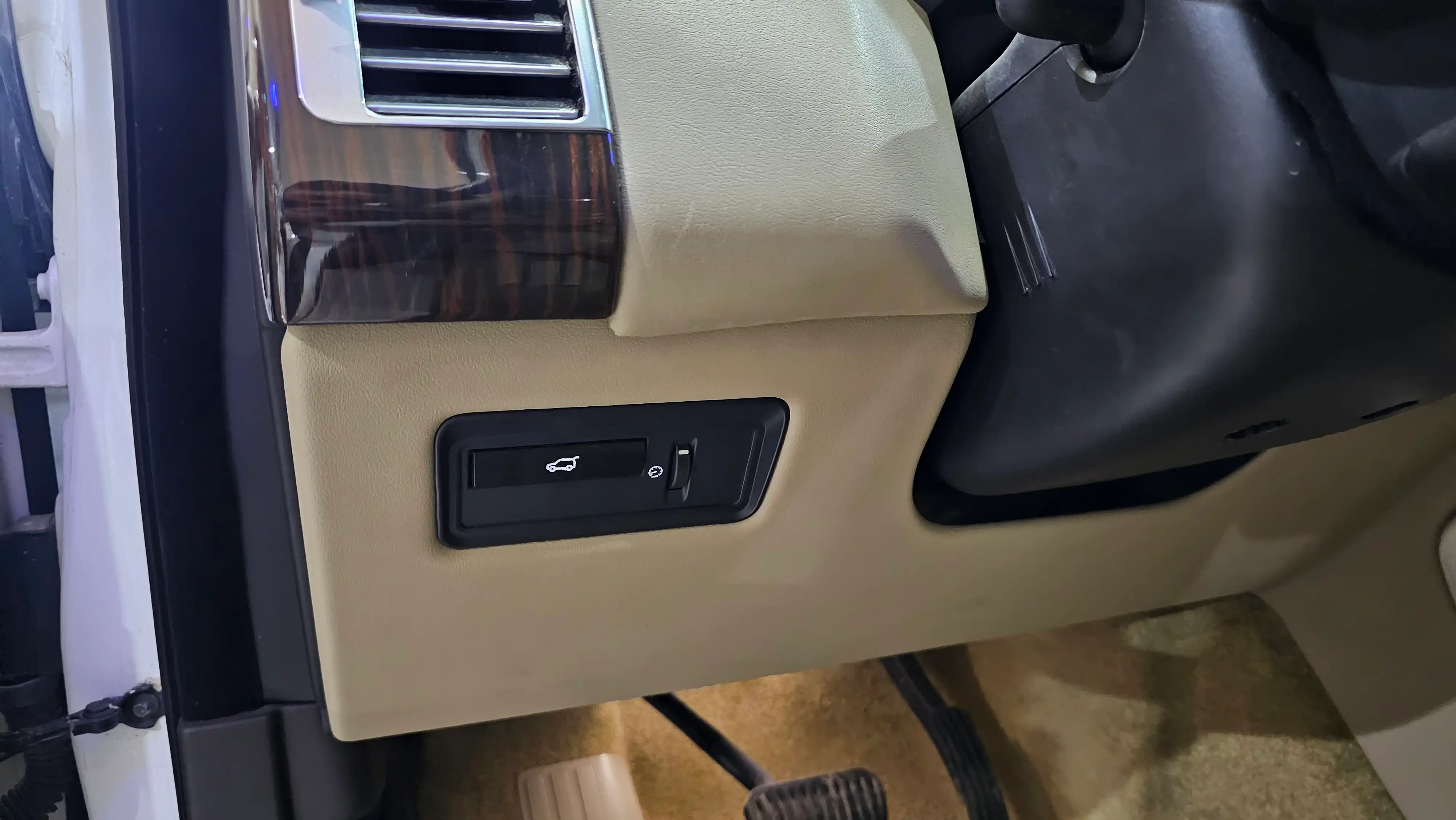 kilometrage car sale land rover range rover vogue se suv used 2014 aleppo ru image