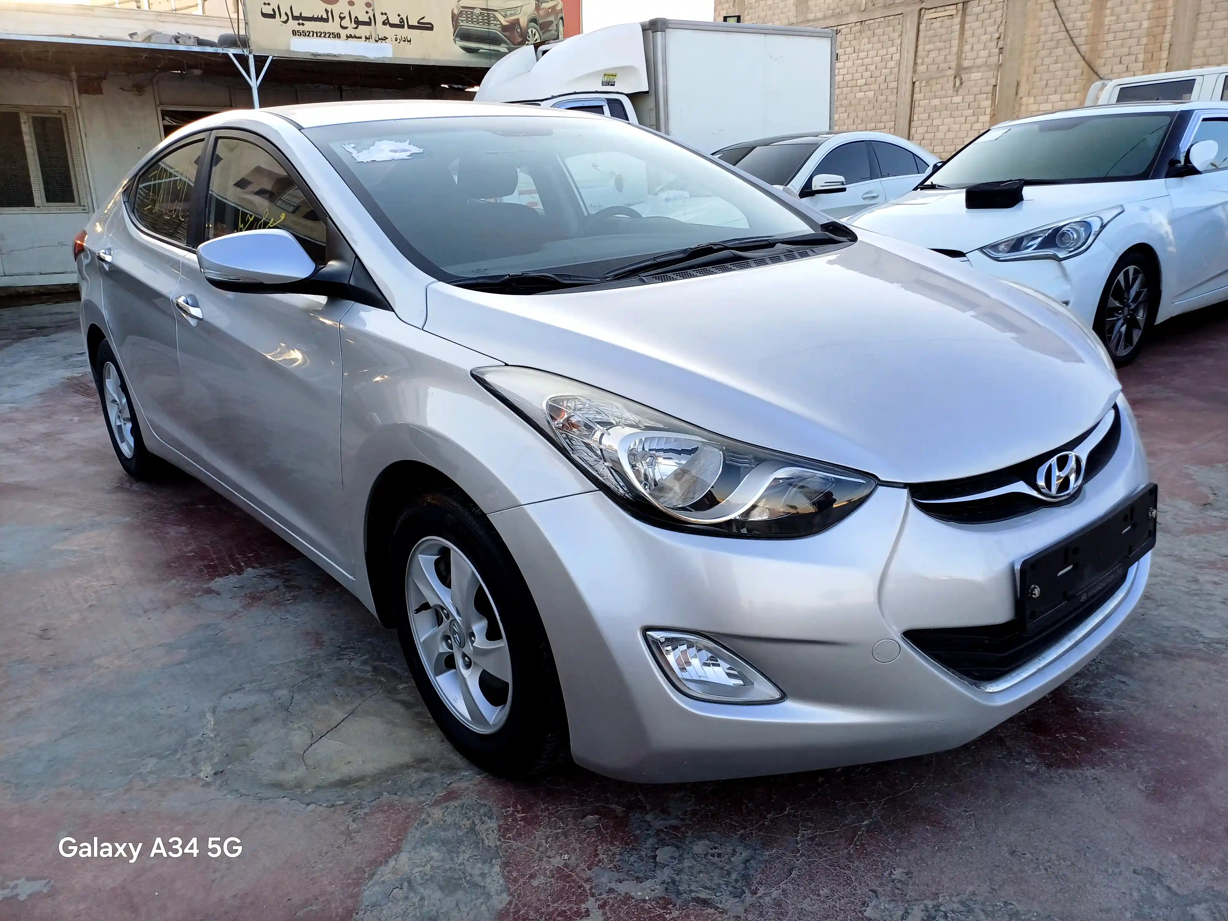 kilometrage car sale hyundai avante m16 gdi sedan used 2011 aleppo zv image