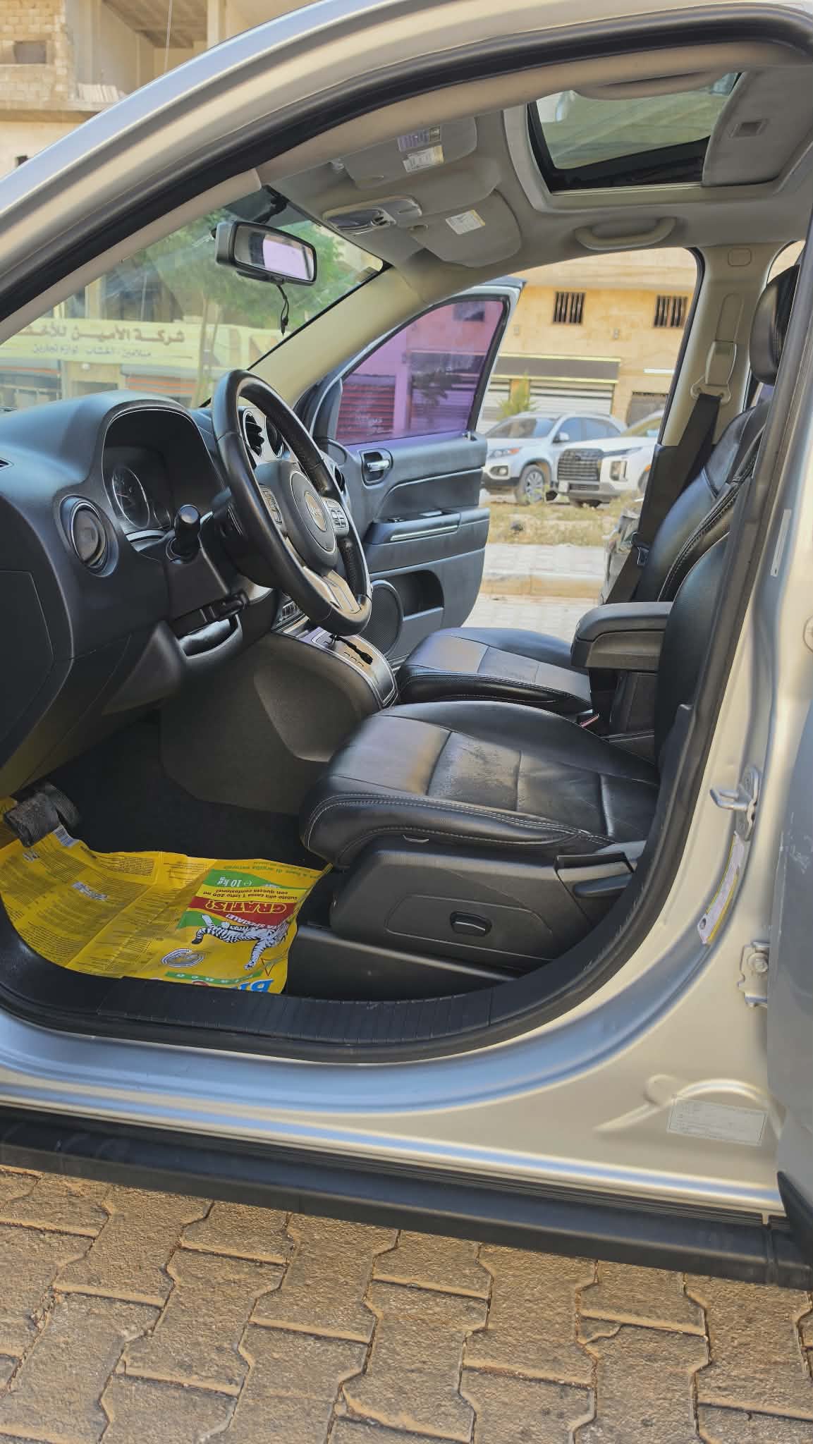kilometrage car sale jeep grand cherokee standard suv 2011 aleppo mv image