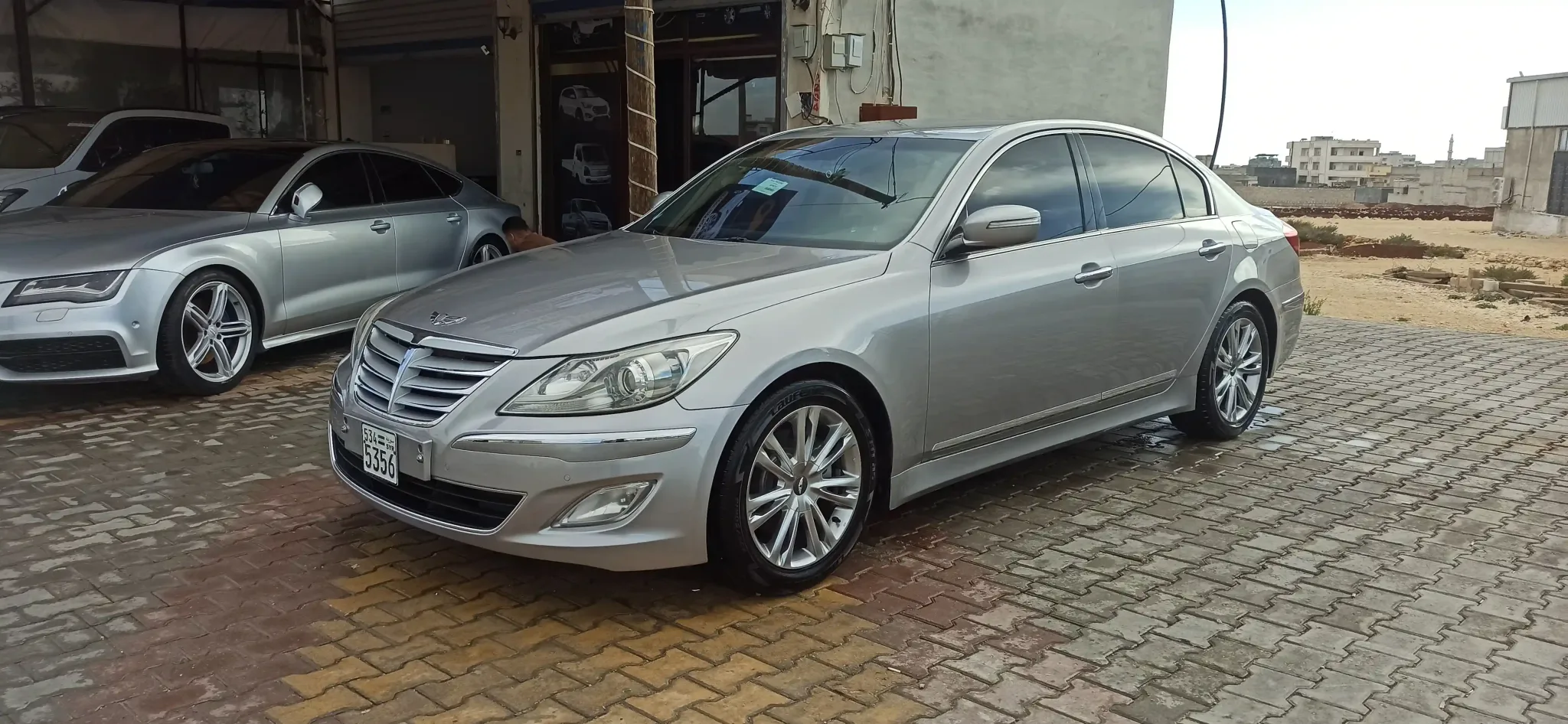 kilometrage car sale genesis bh 330 sedan used 2012 aleppo lf image
