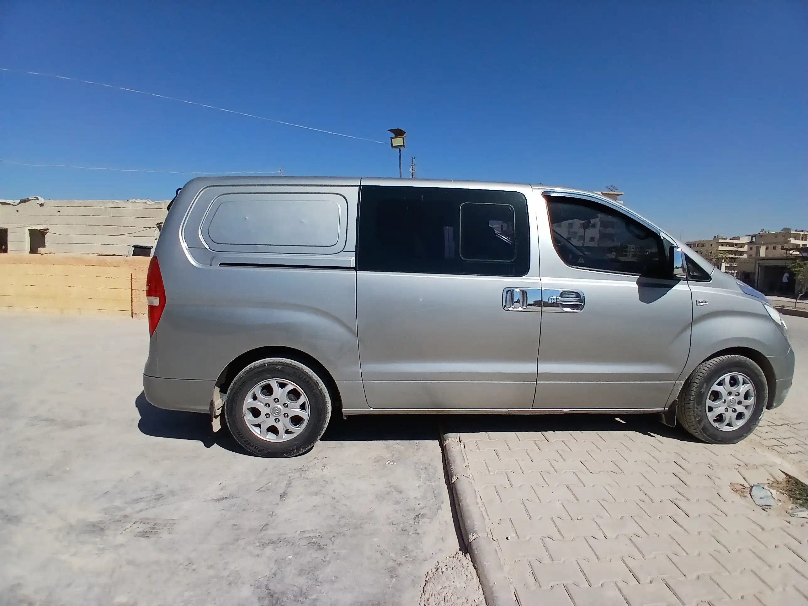 kilometrage car sale hyundai grand starex cvx van used 2012 aleppo ux image